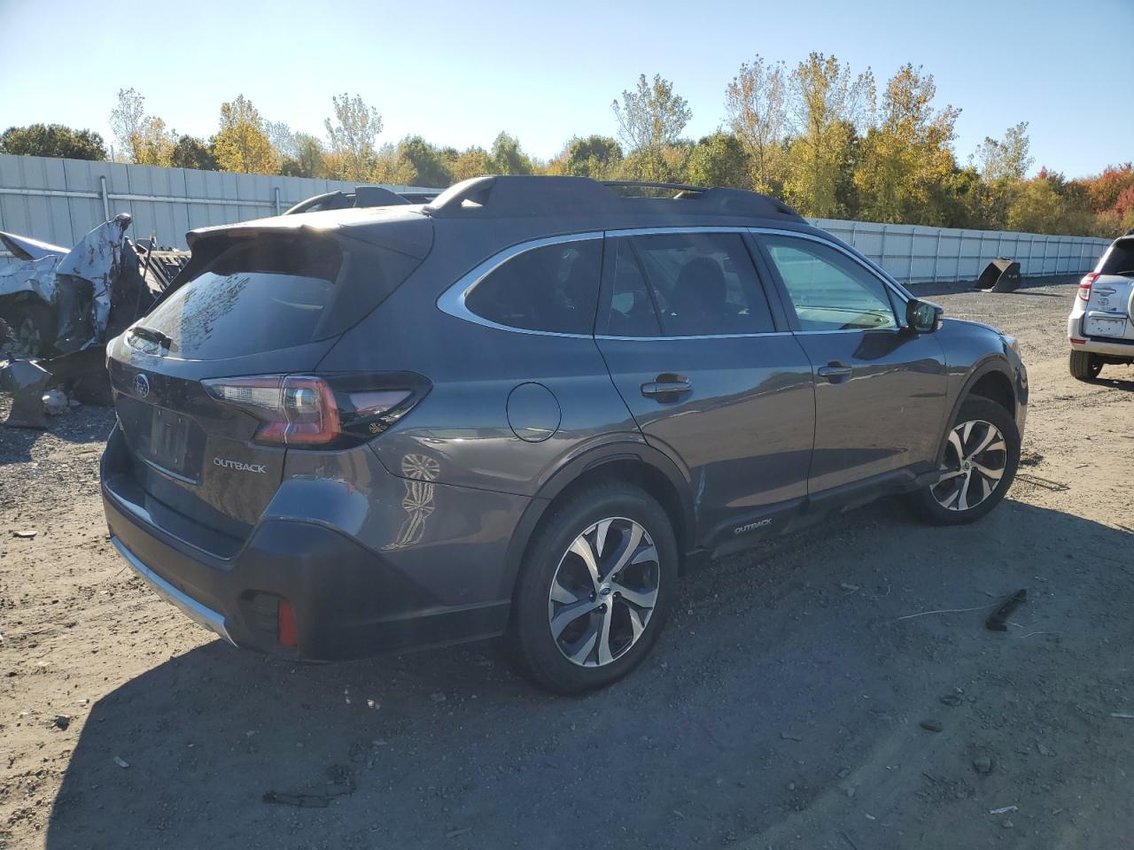 2022 Subaru Outback, Limited