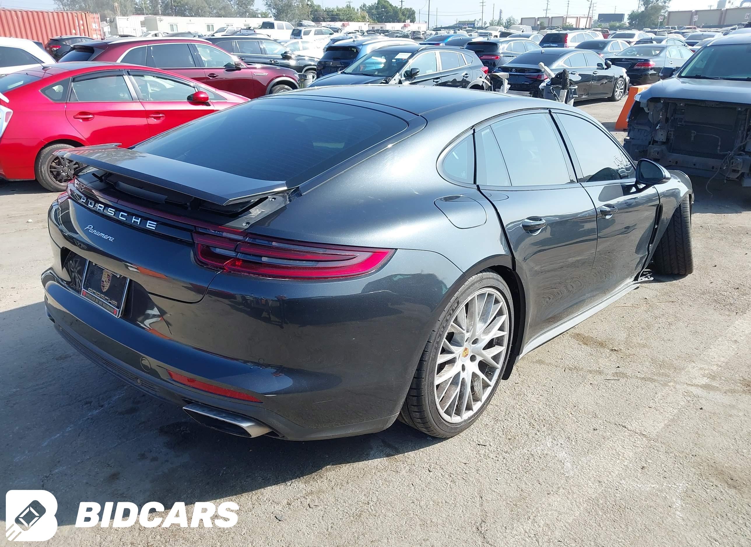 2017 Porsche Panamera, 4