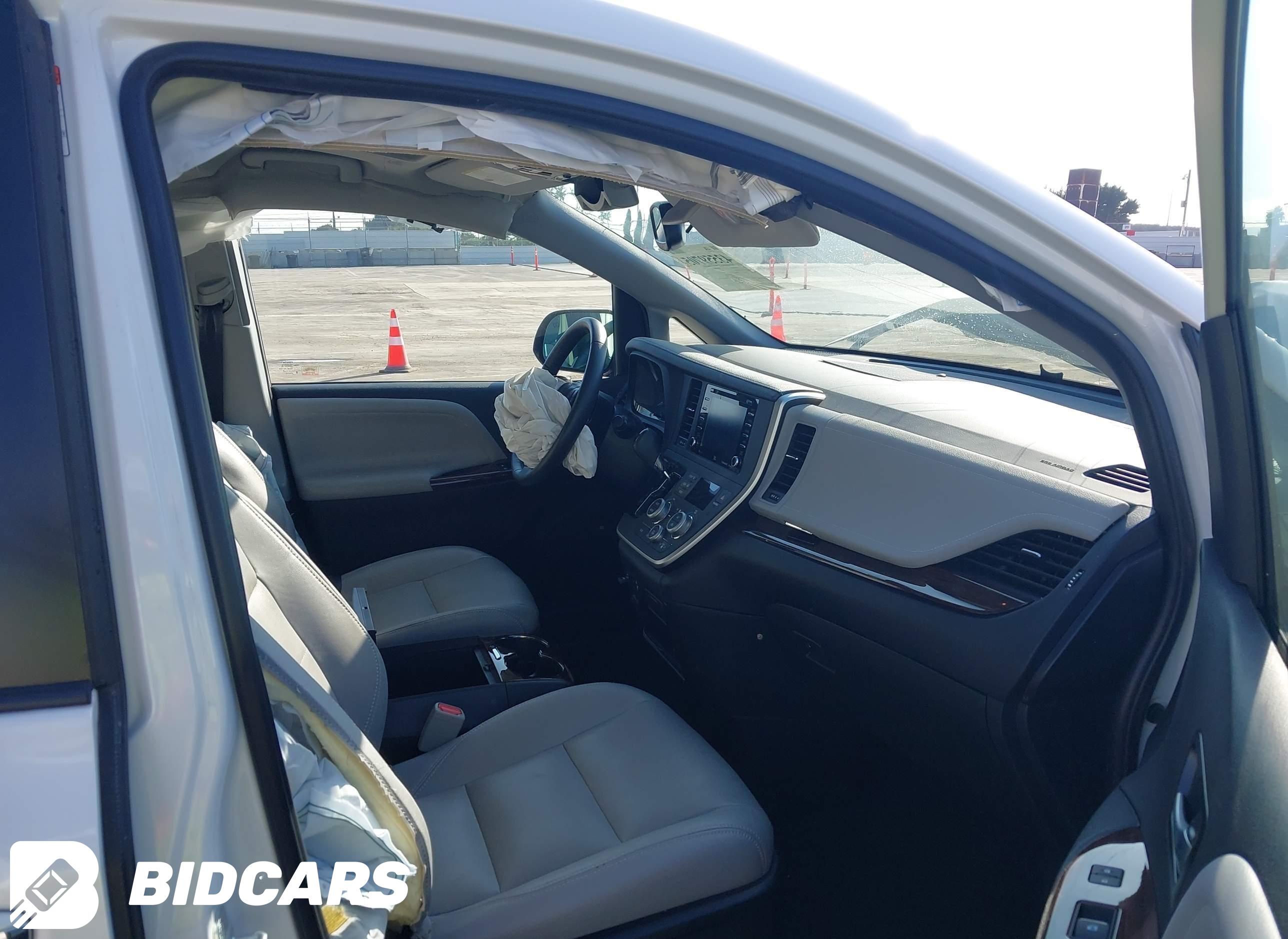 2020 Toyota Sienna, Limited