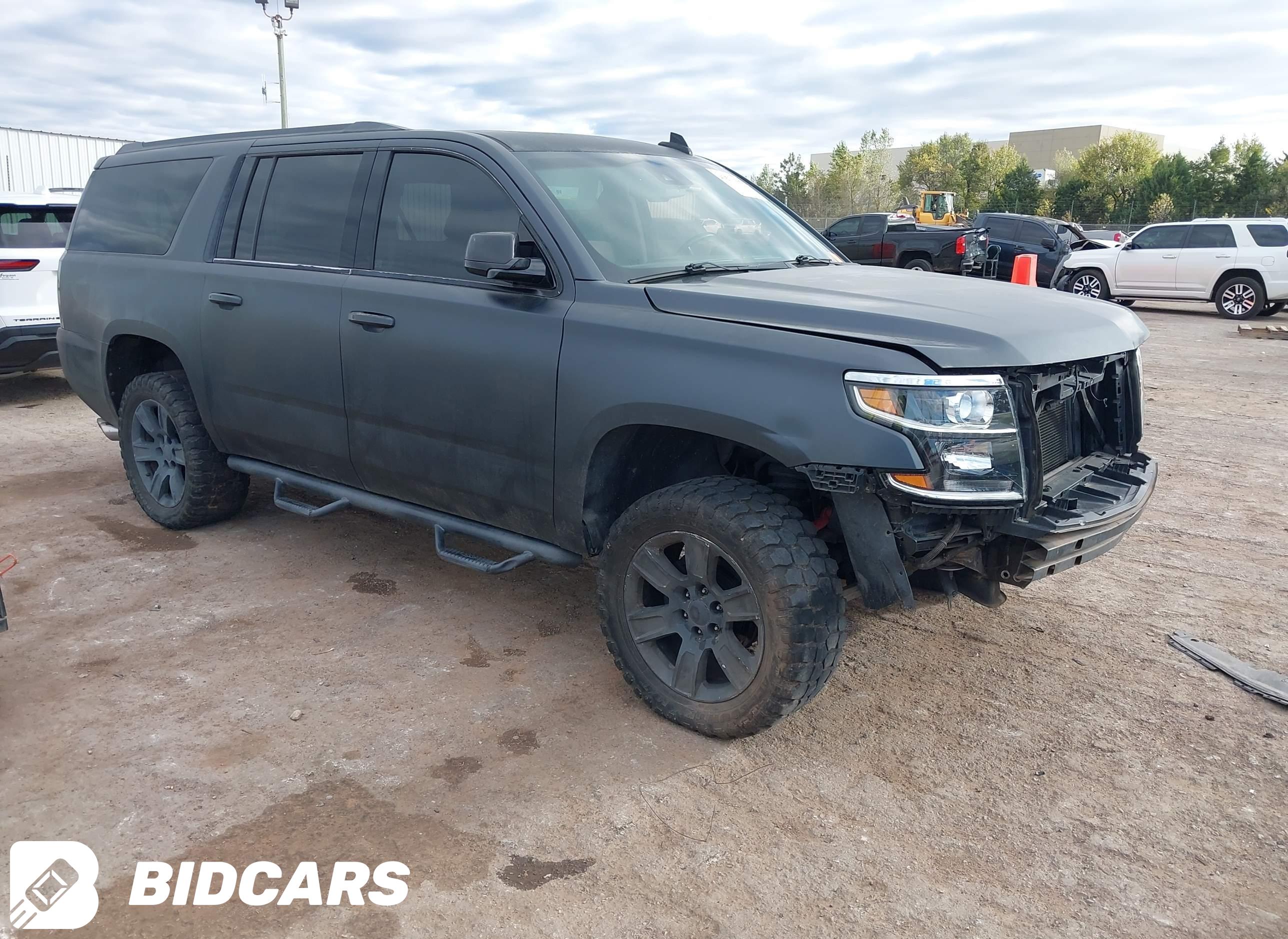 2016 Chevrolet Suburban, LT