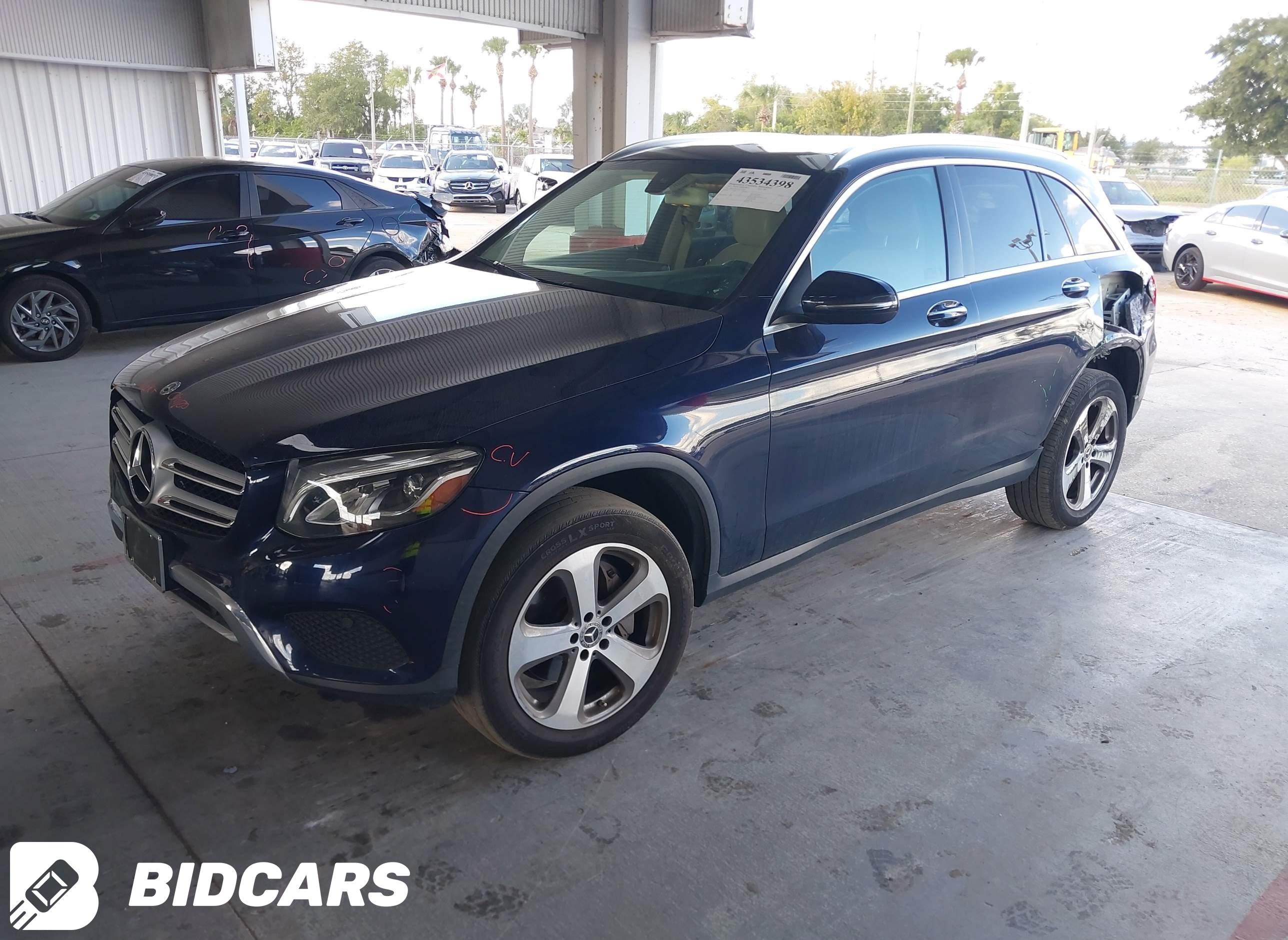 2019 Mercedes-Benz GLC 300, 4...