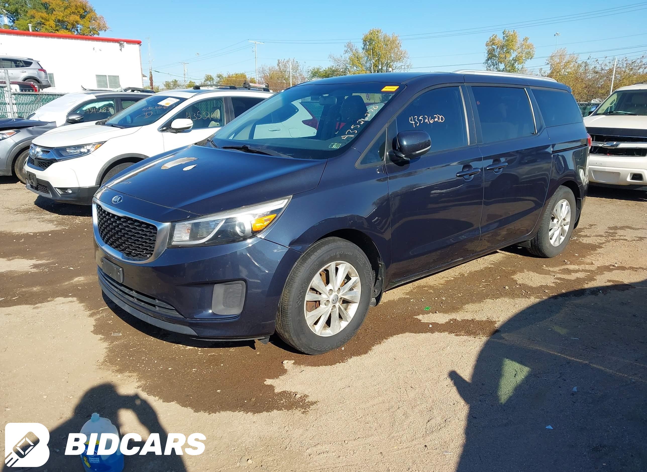 2015 KIA Sedona, LX