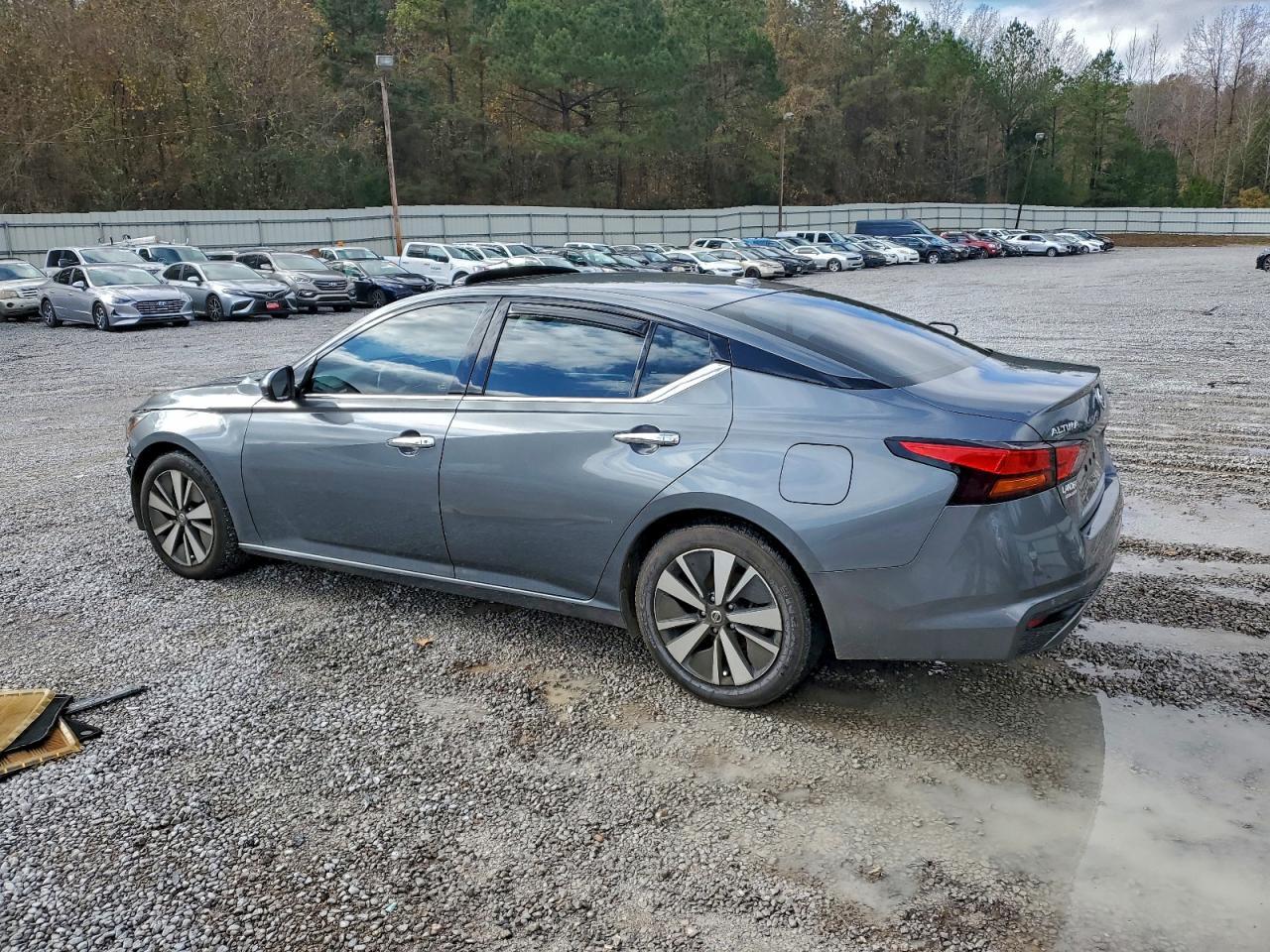 2020 Nissan Altima, SL