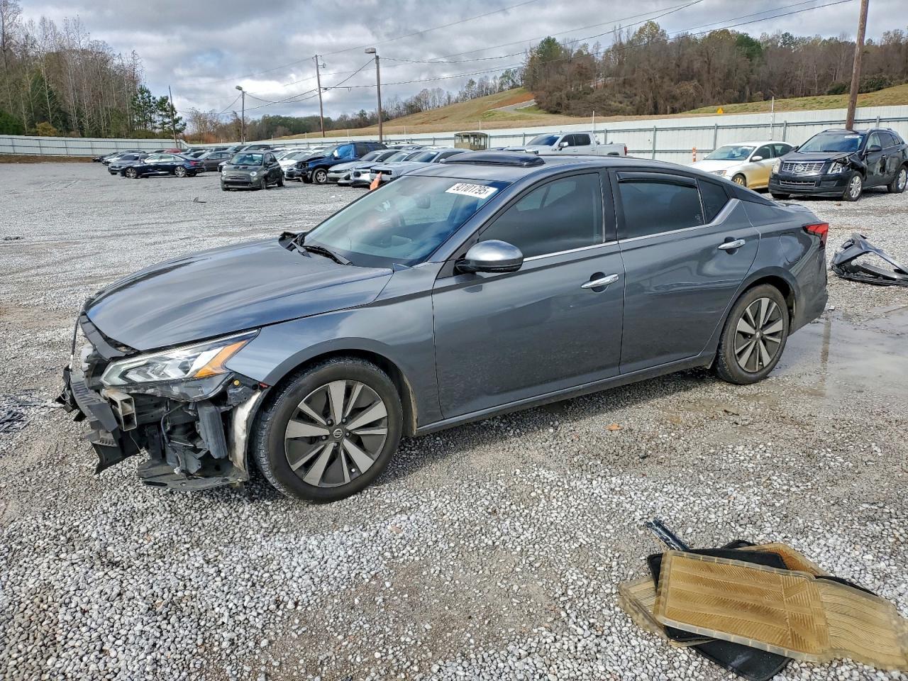 2020 Nissan Altima, SL