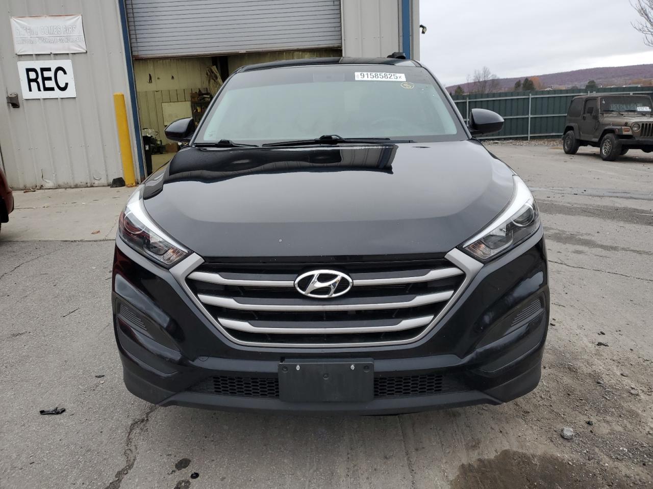 2018 Hyundai Tucson, SE