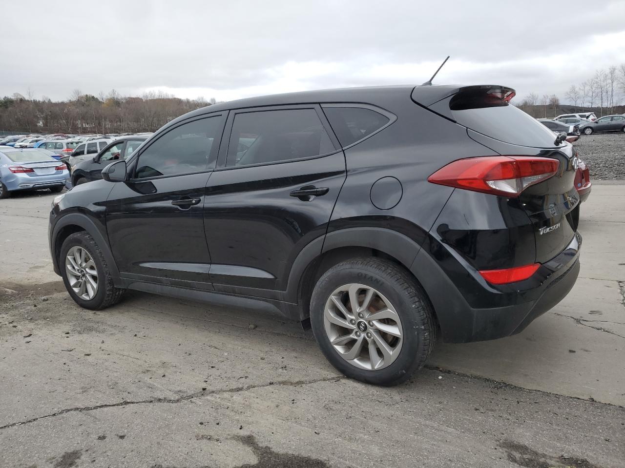 2018 Hyundai Tucson, SE