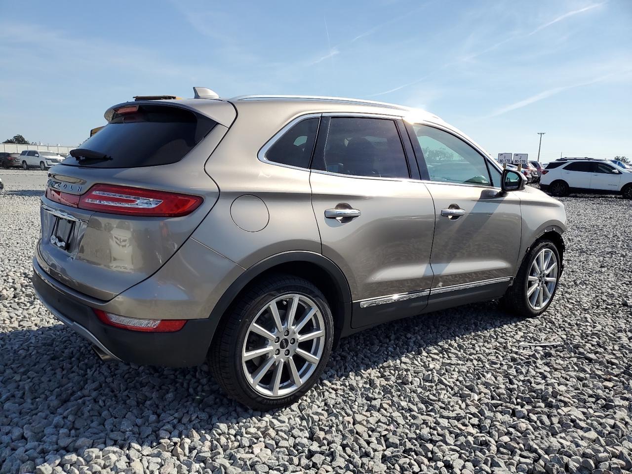 2019 Lincoln MKC, Reserve