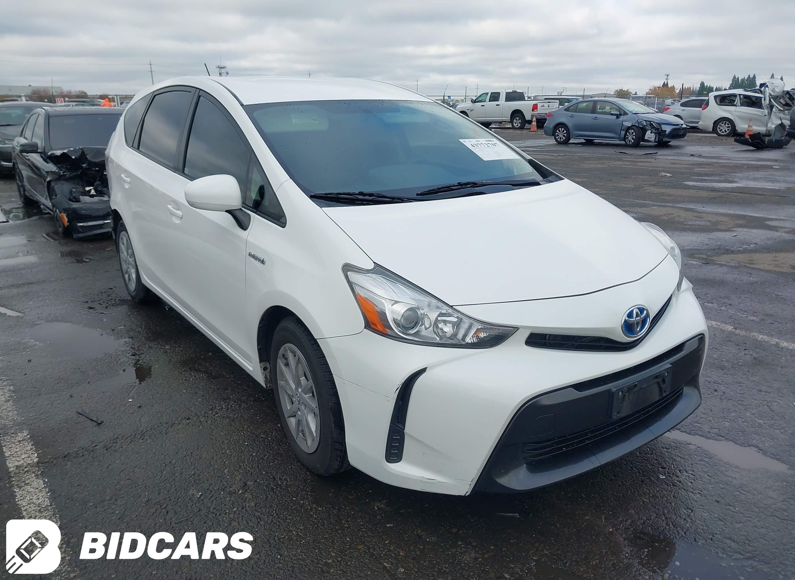 2016 Toyota Prius, V Two