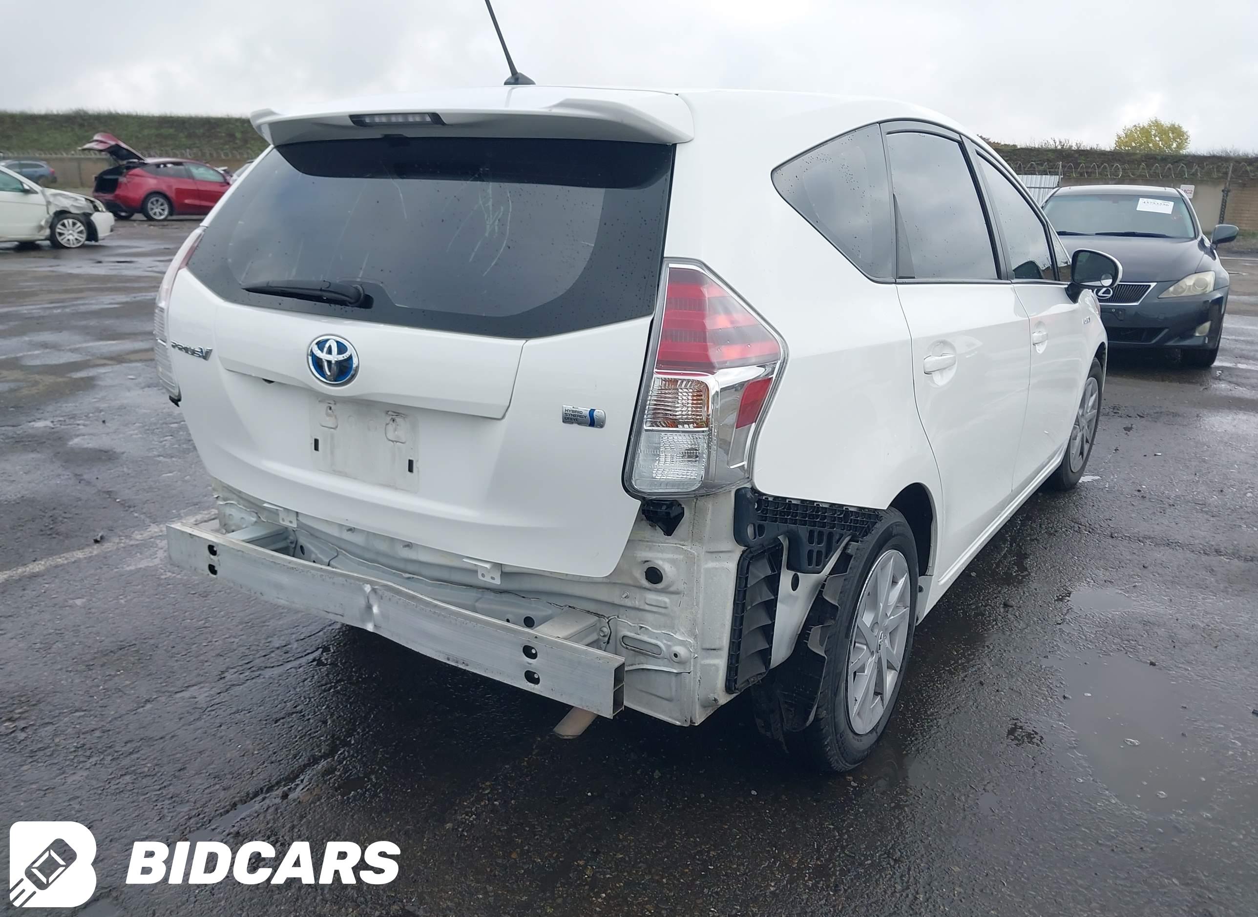 2016 Toyota Prius, V Two