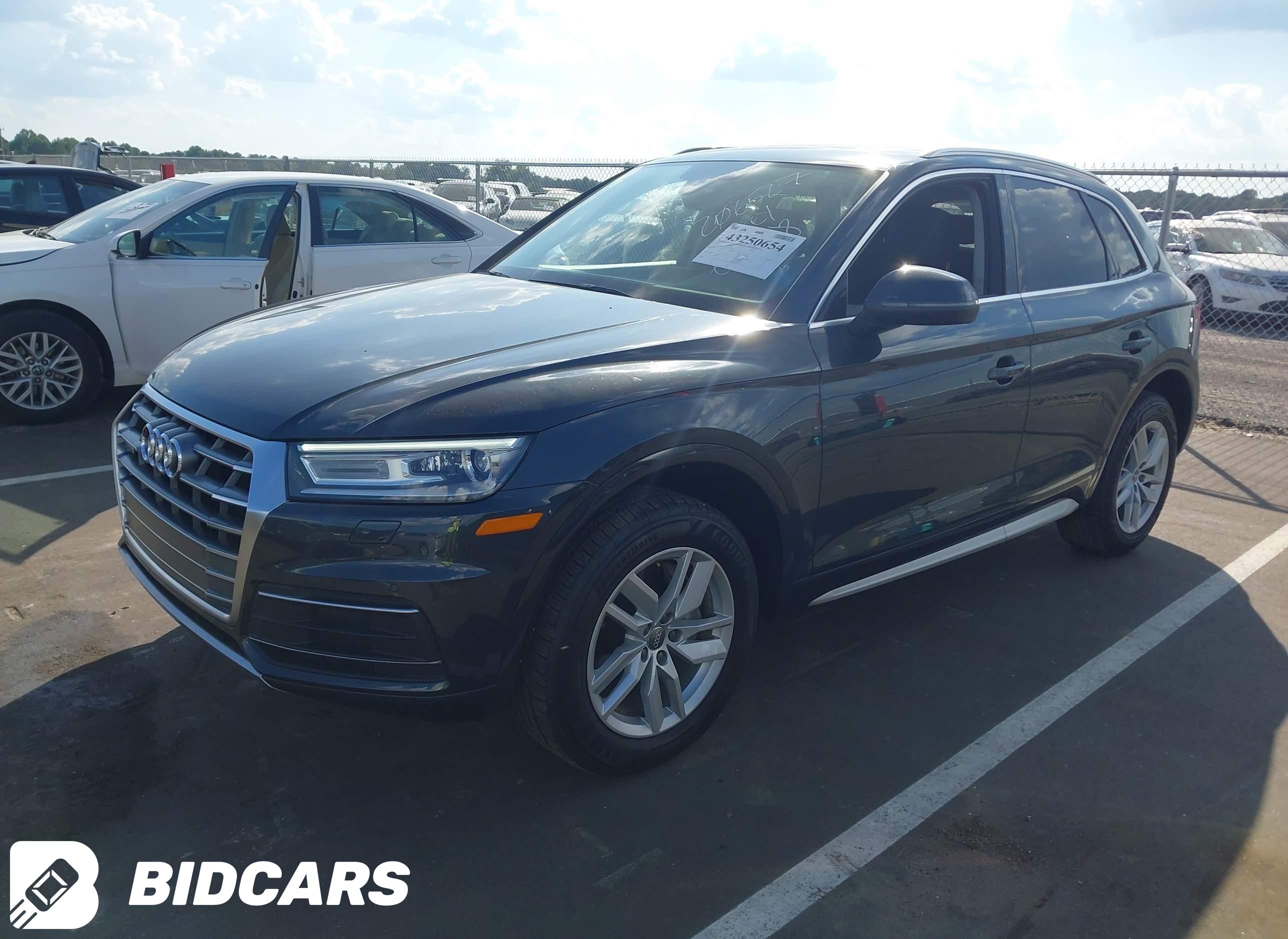 2020 Audi Q5, Premium 45 Tfsi...