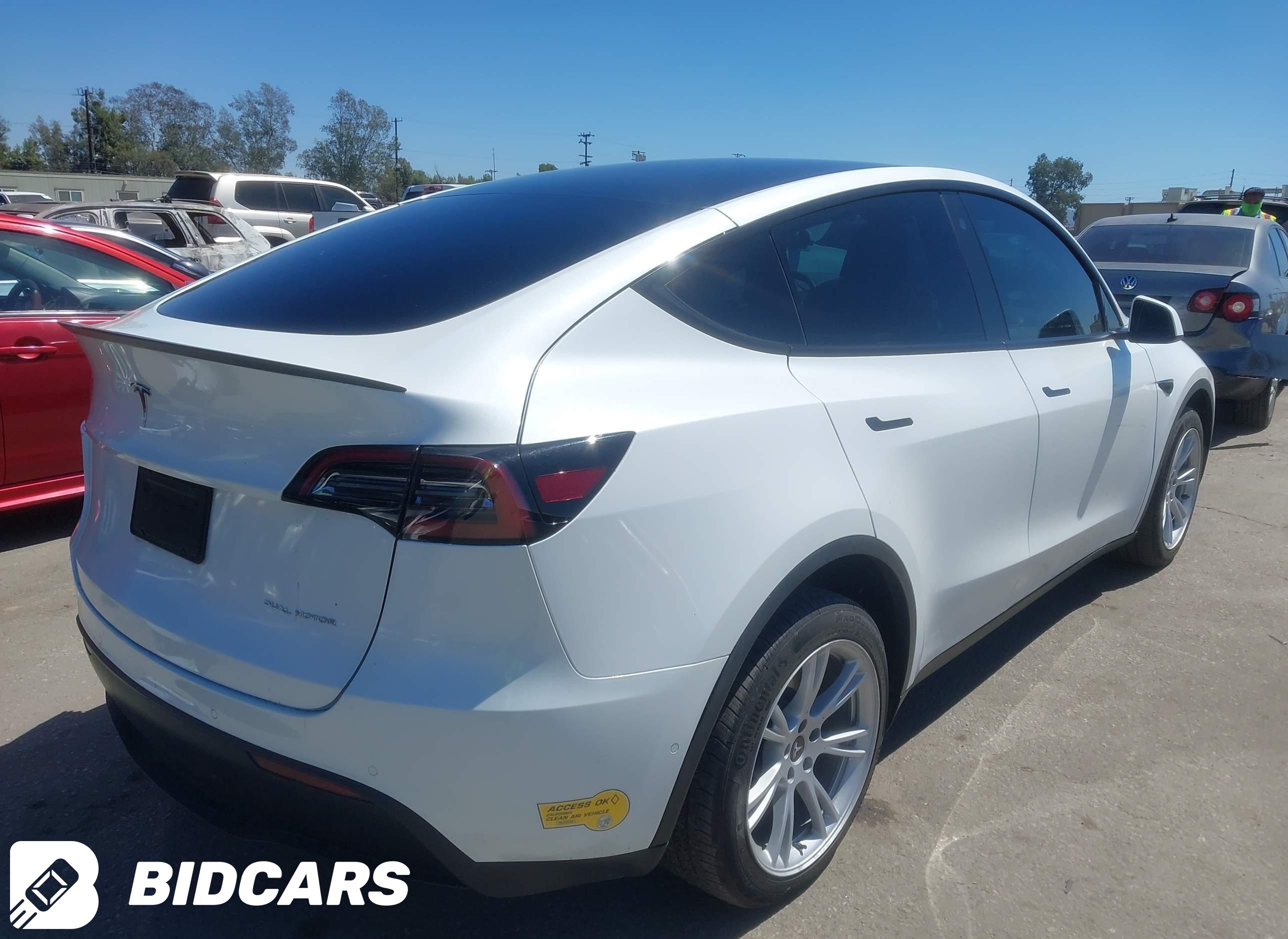 2022 Tesla Model Y, Long Rang...