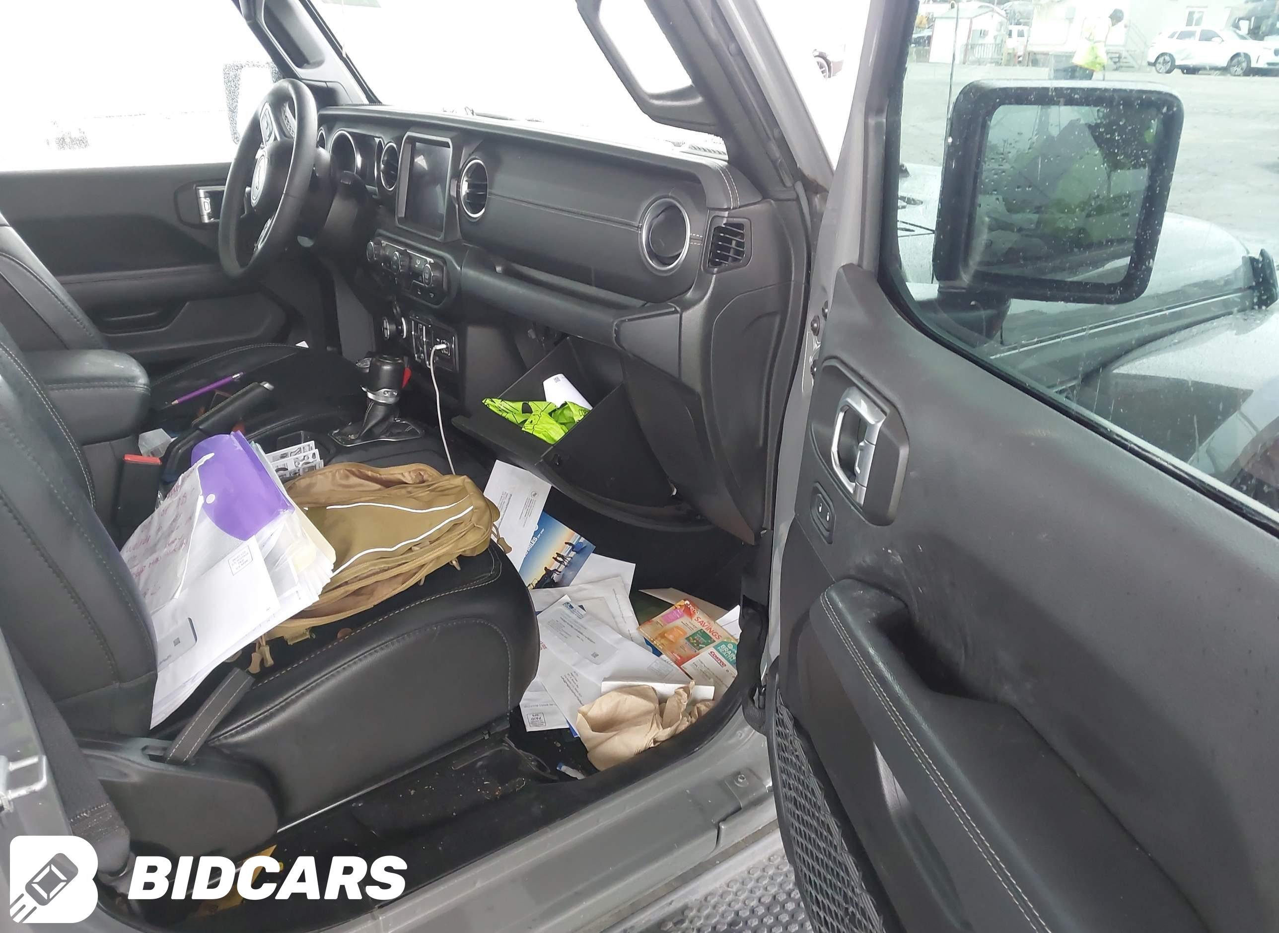 2023 Jeep Wrangler, Sahara 4X4