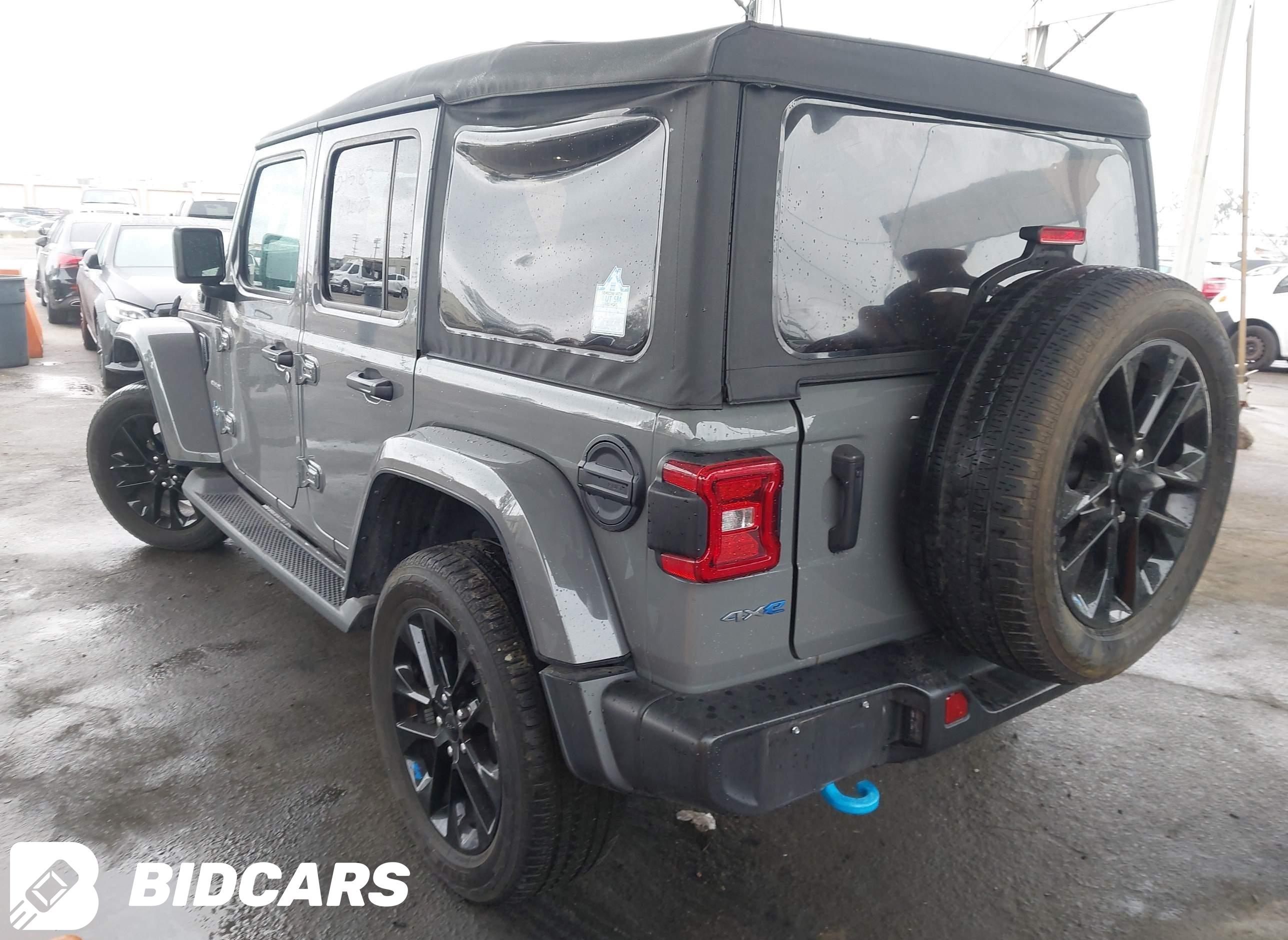 2023 Jeep Wrangler, Sahara 4X4