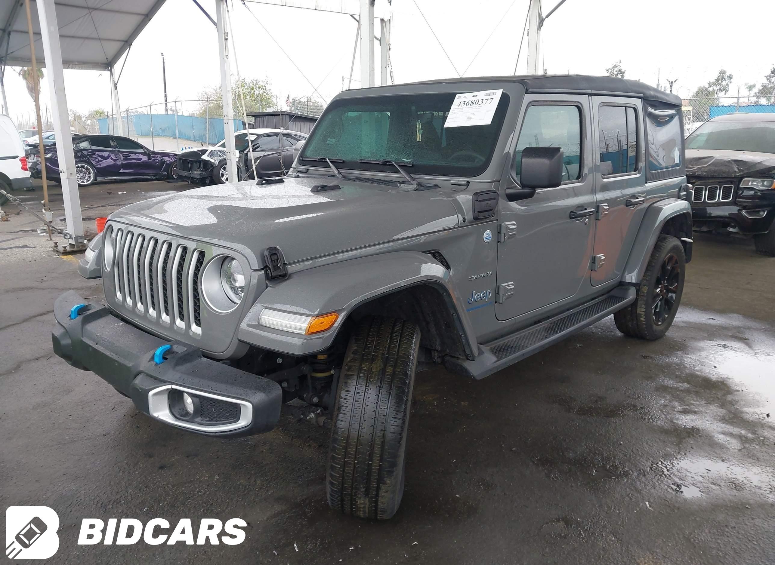 2023 Jeep Wrangler, Sahara 4X4