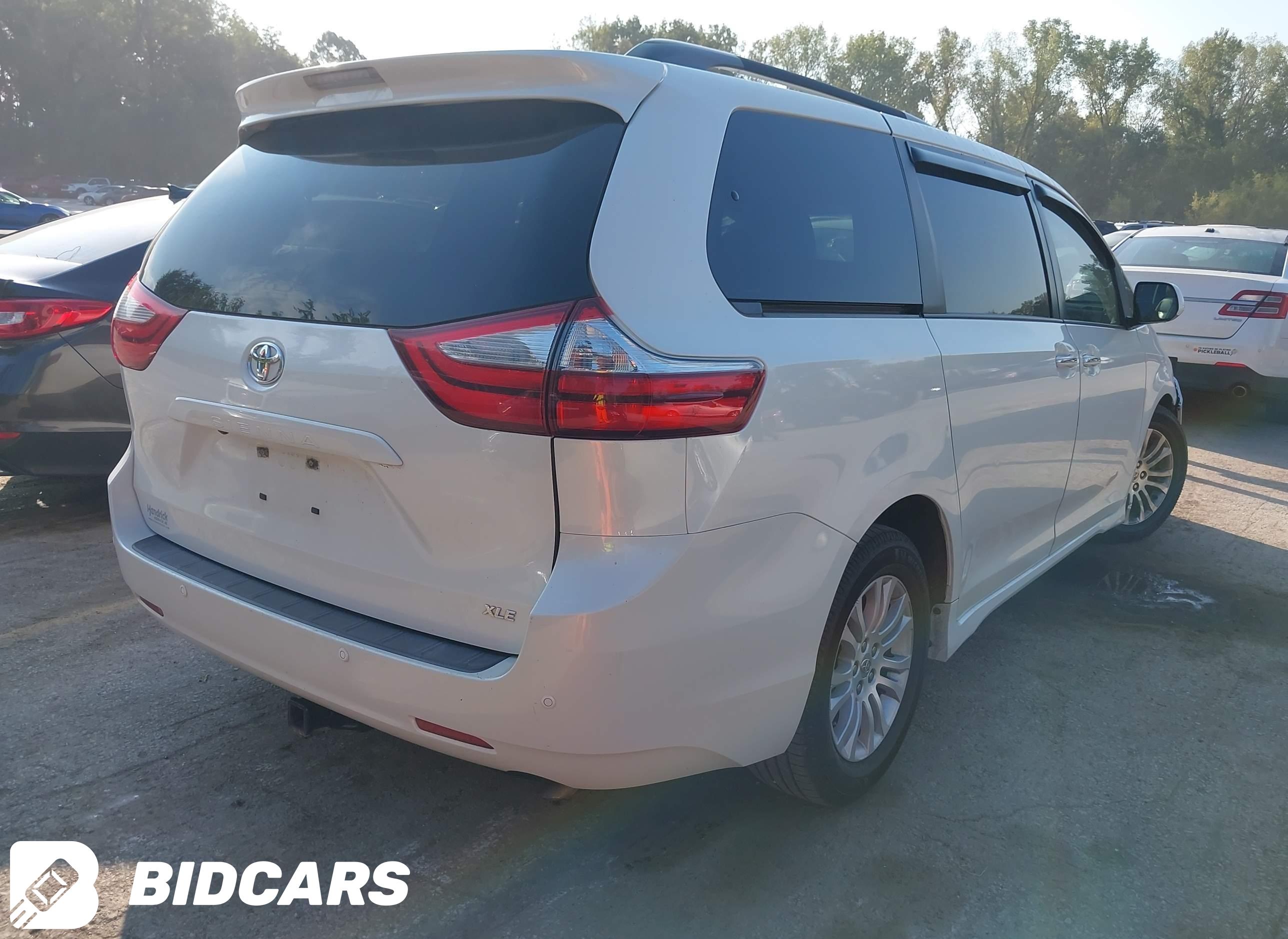 2015 Toyota Sienna, Xle Premi...