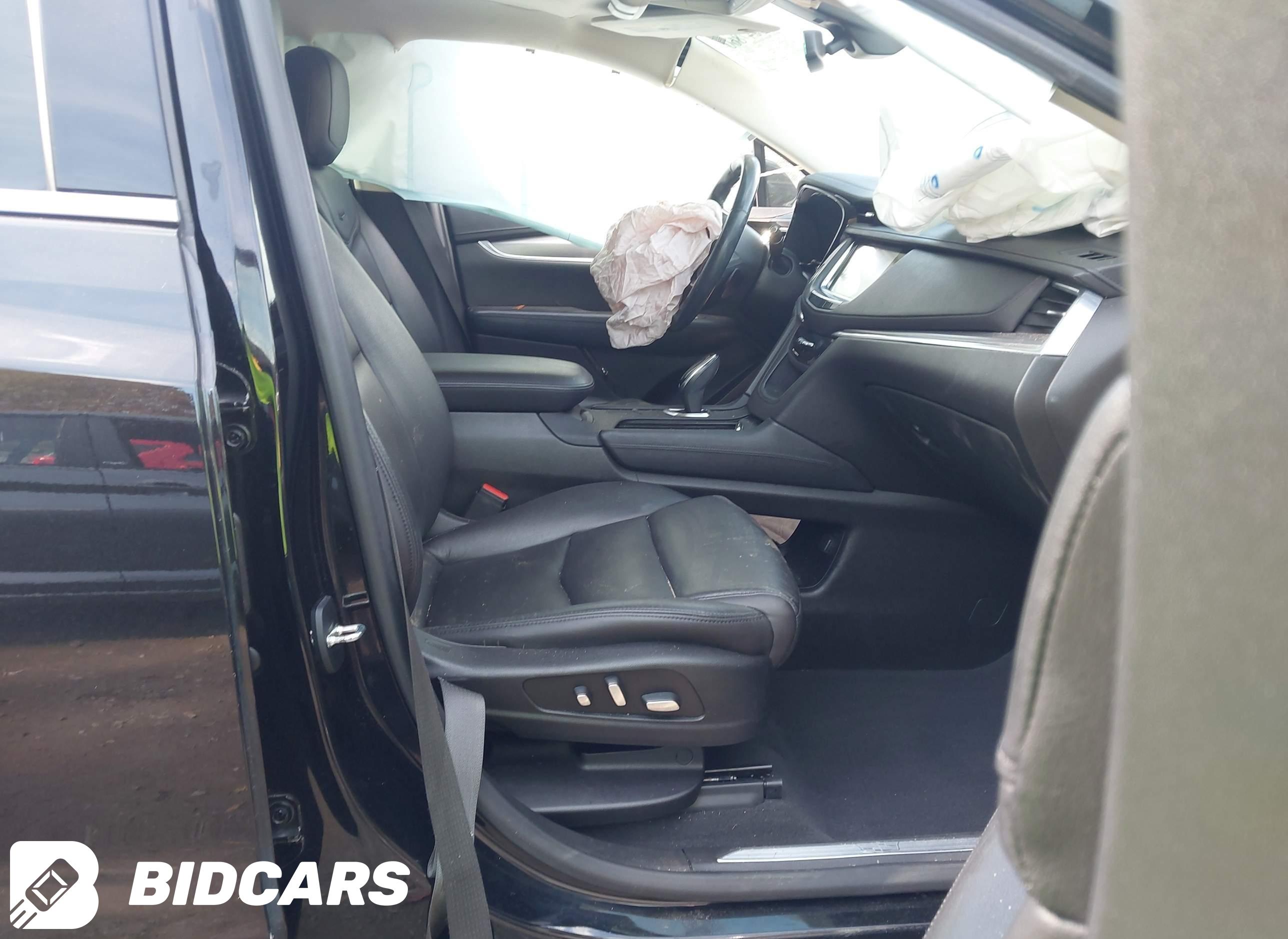 2019 Cadillac XT5, Luxury