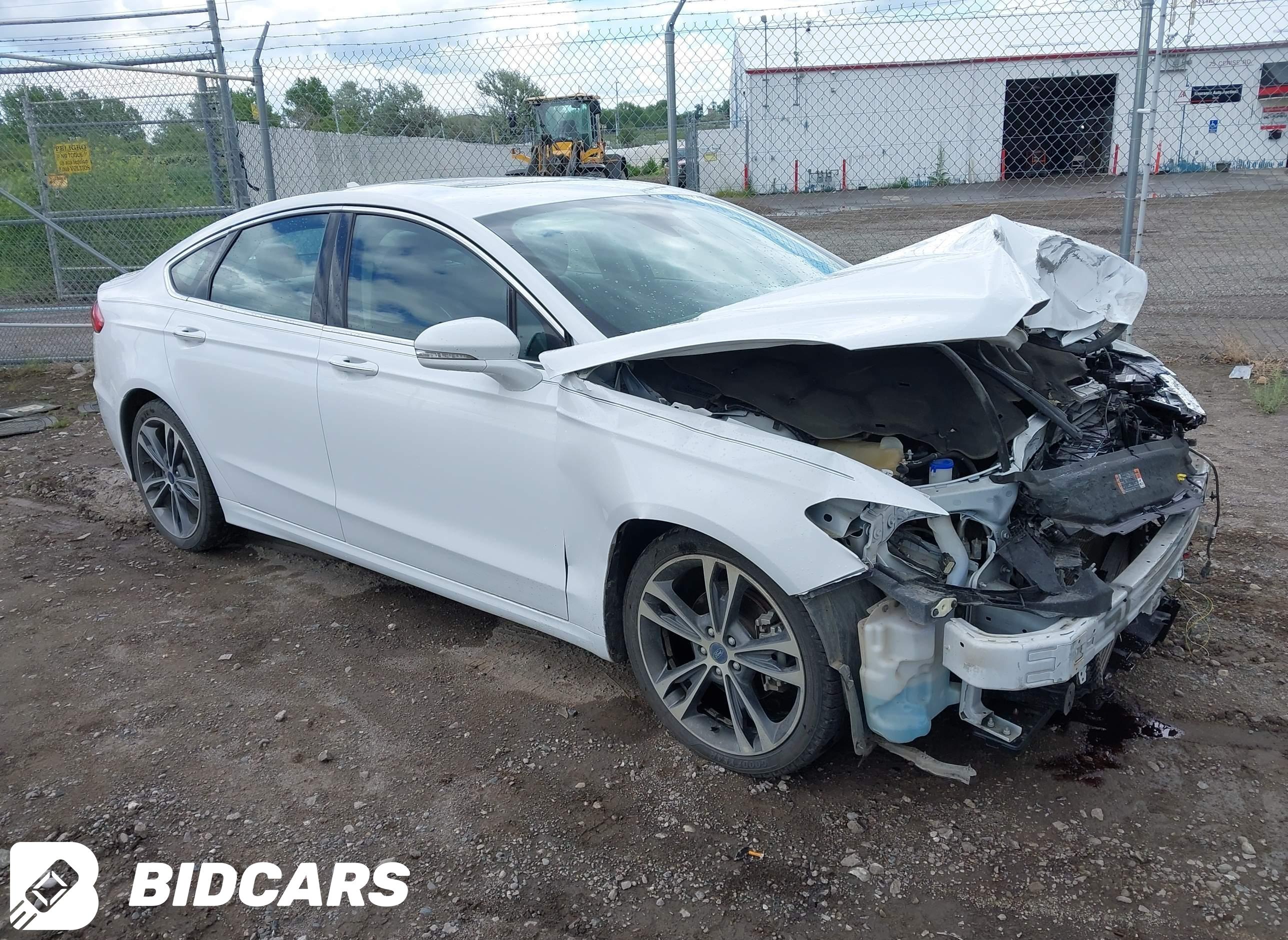 2020 Ford Fusion, Titanium