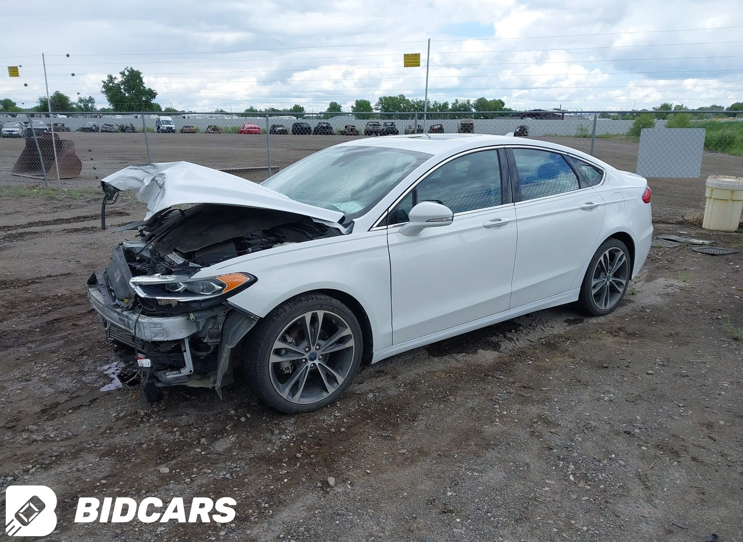 2020 Ford Fusion, Titanium