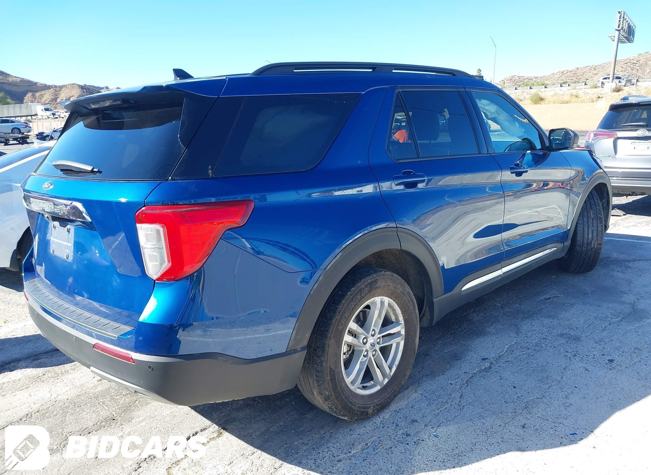 2023 Ford Explorer, Xlt