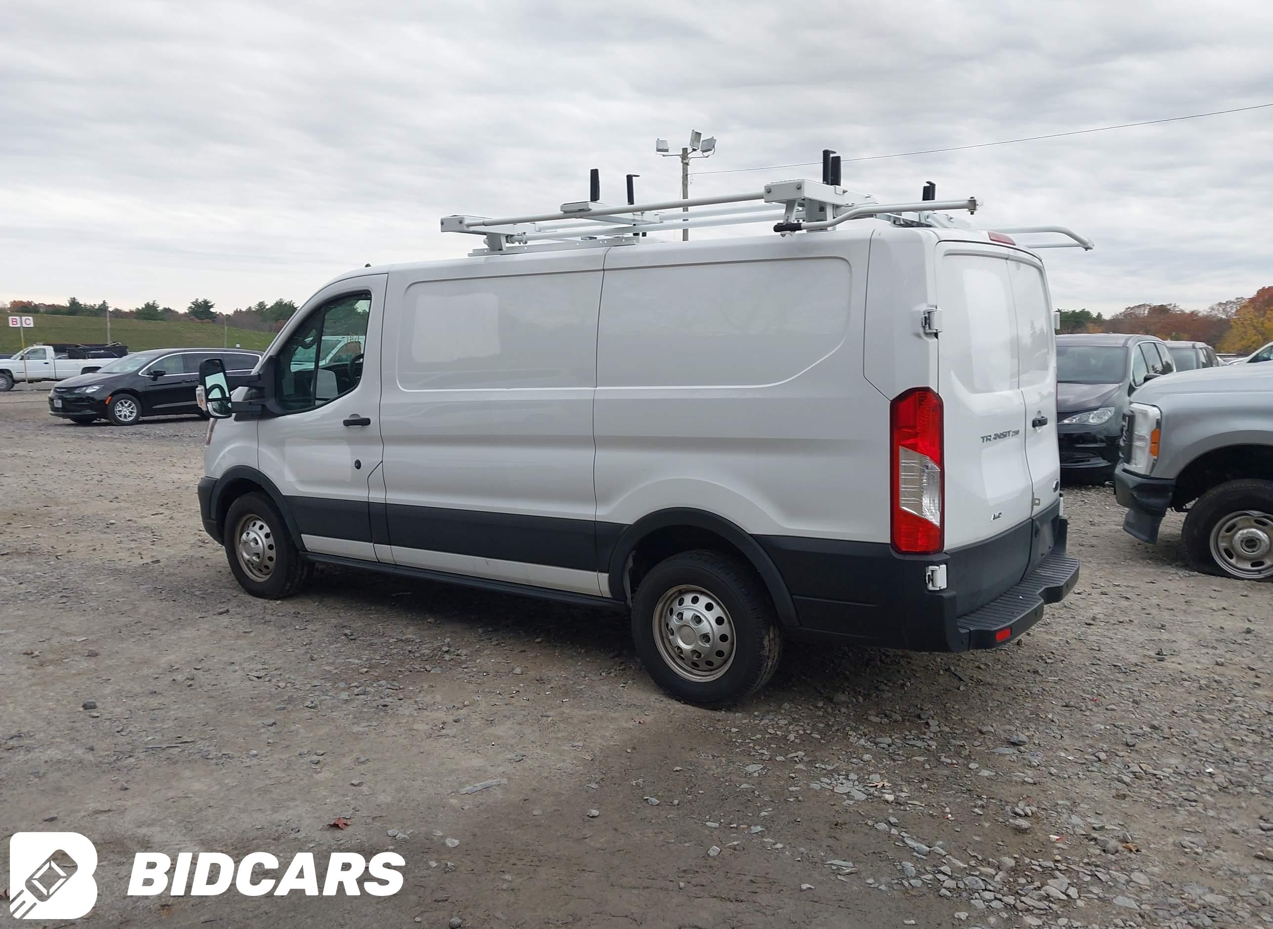 2023 Ford Transit-250