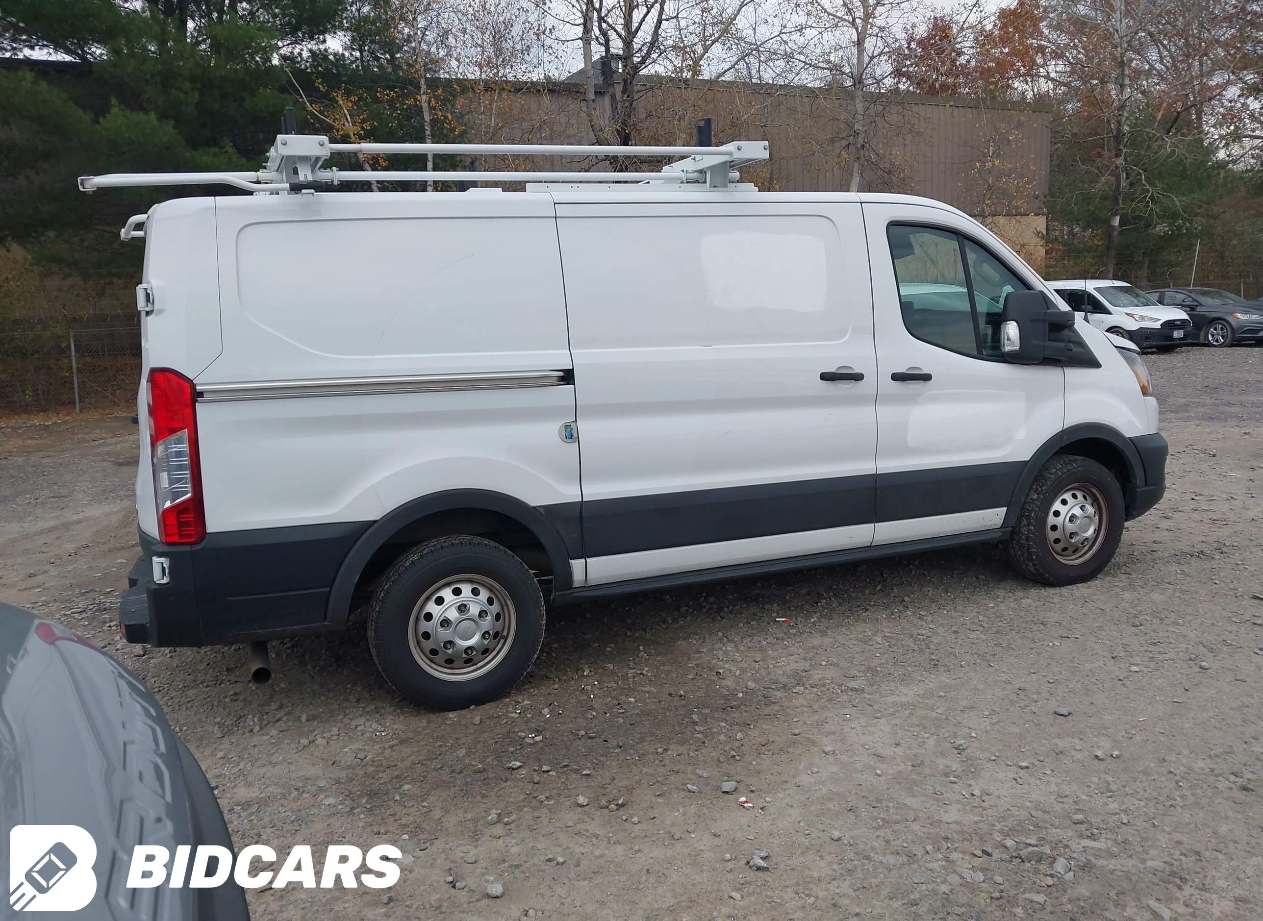 2023 Ford Transit-250