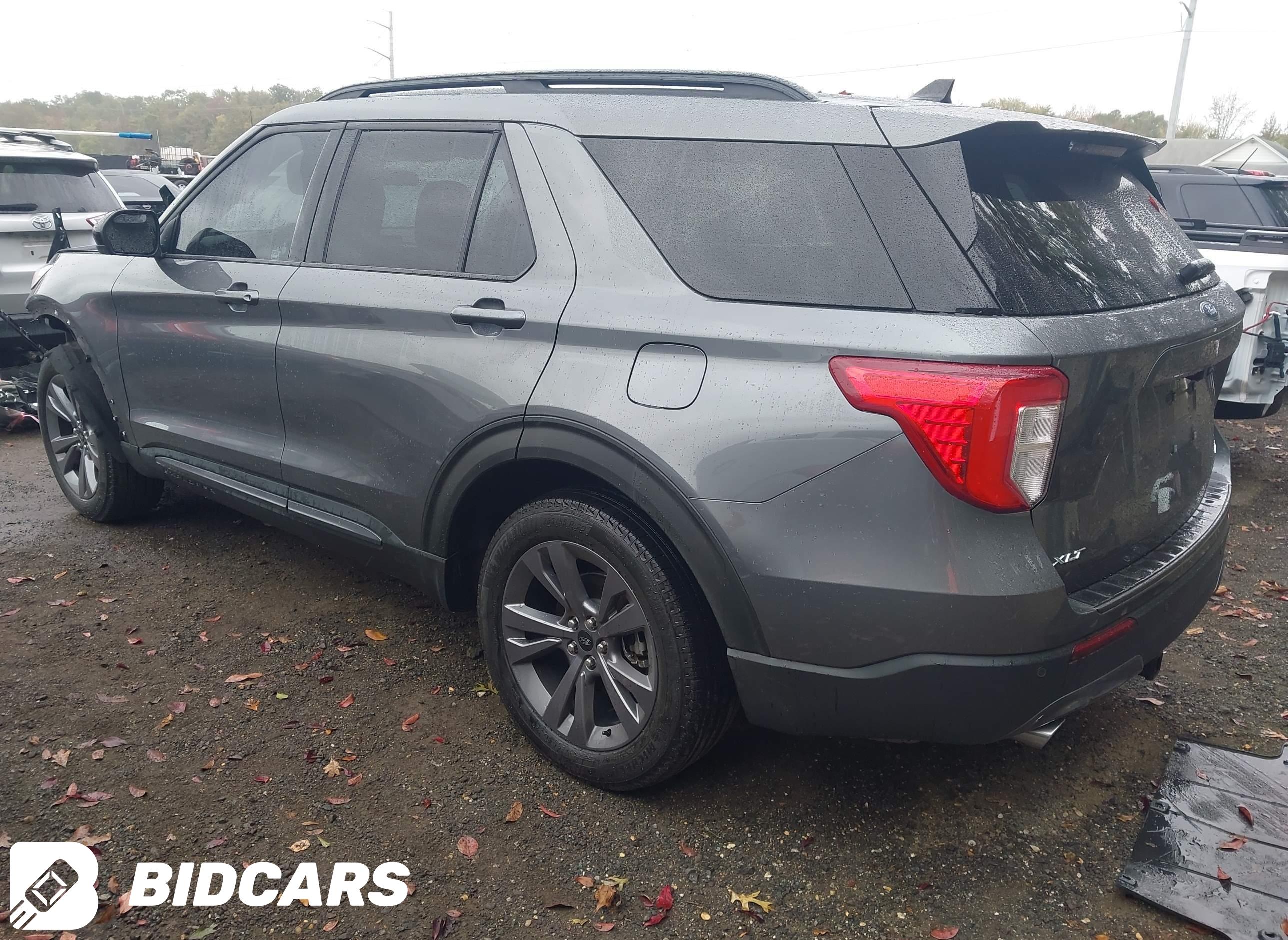 2023 Ford Explorer, Xlt