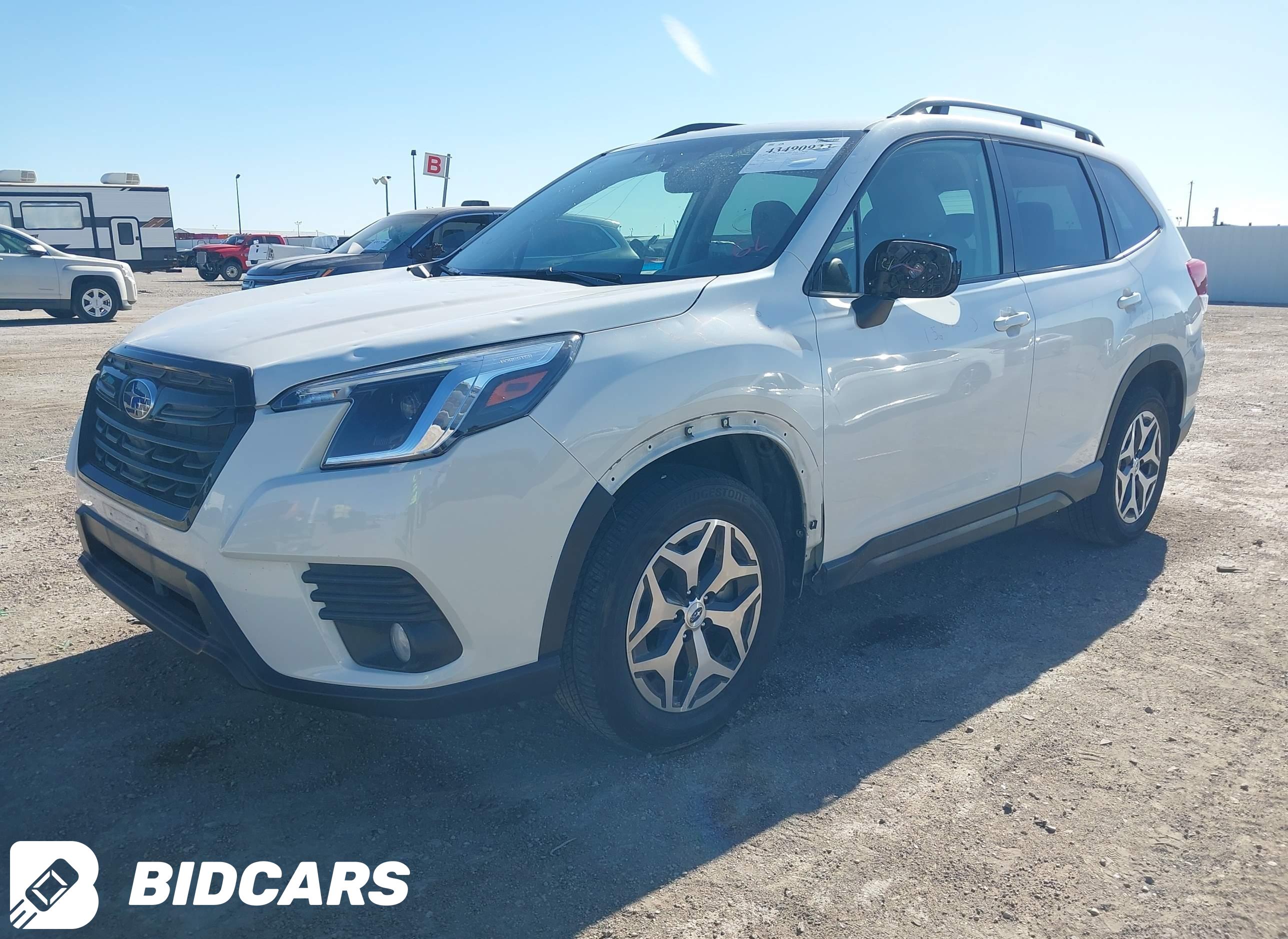 2022 Subaru Forester, Premium