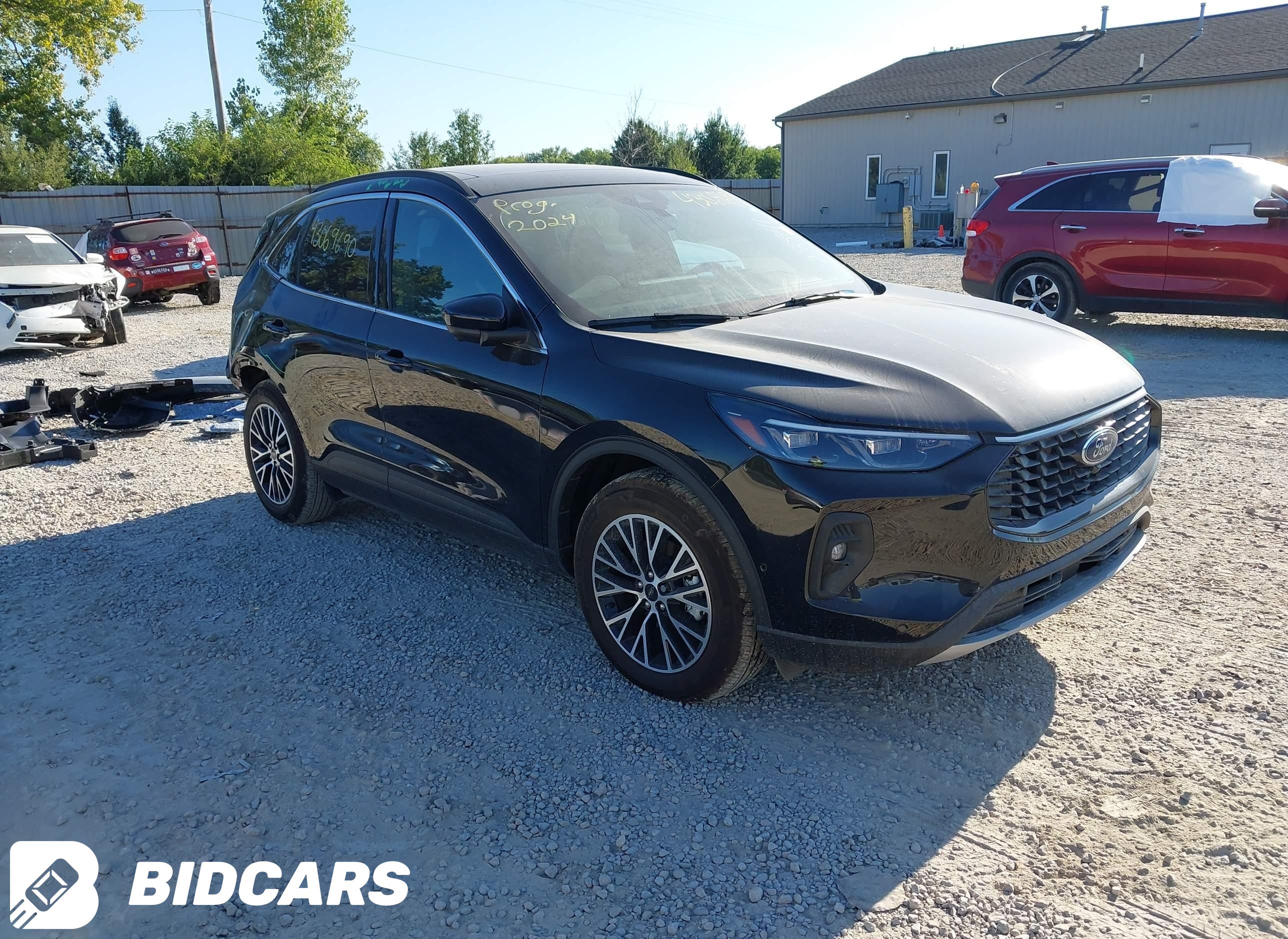 2024 Ford Escape, Phev