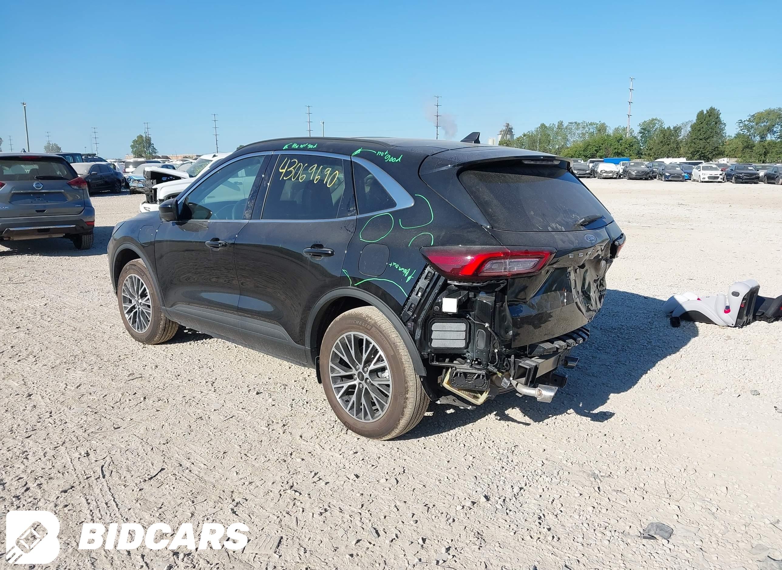 2024 Ford Escape, Phev