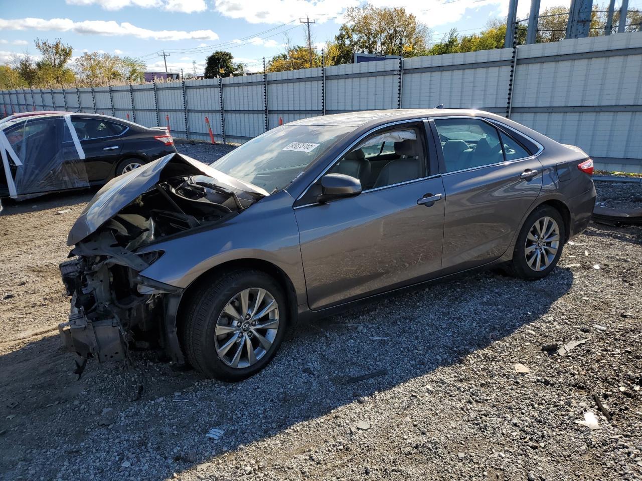 2017 Toyota Camry, LE