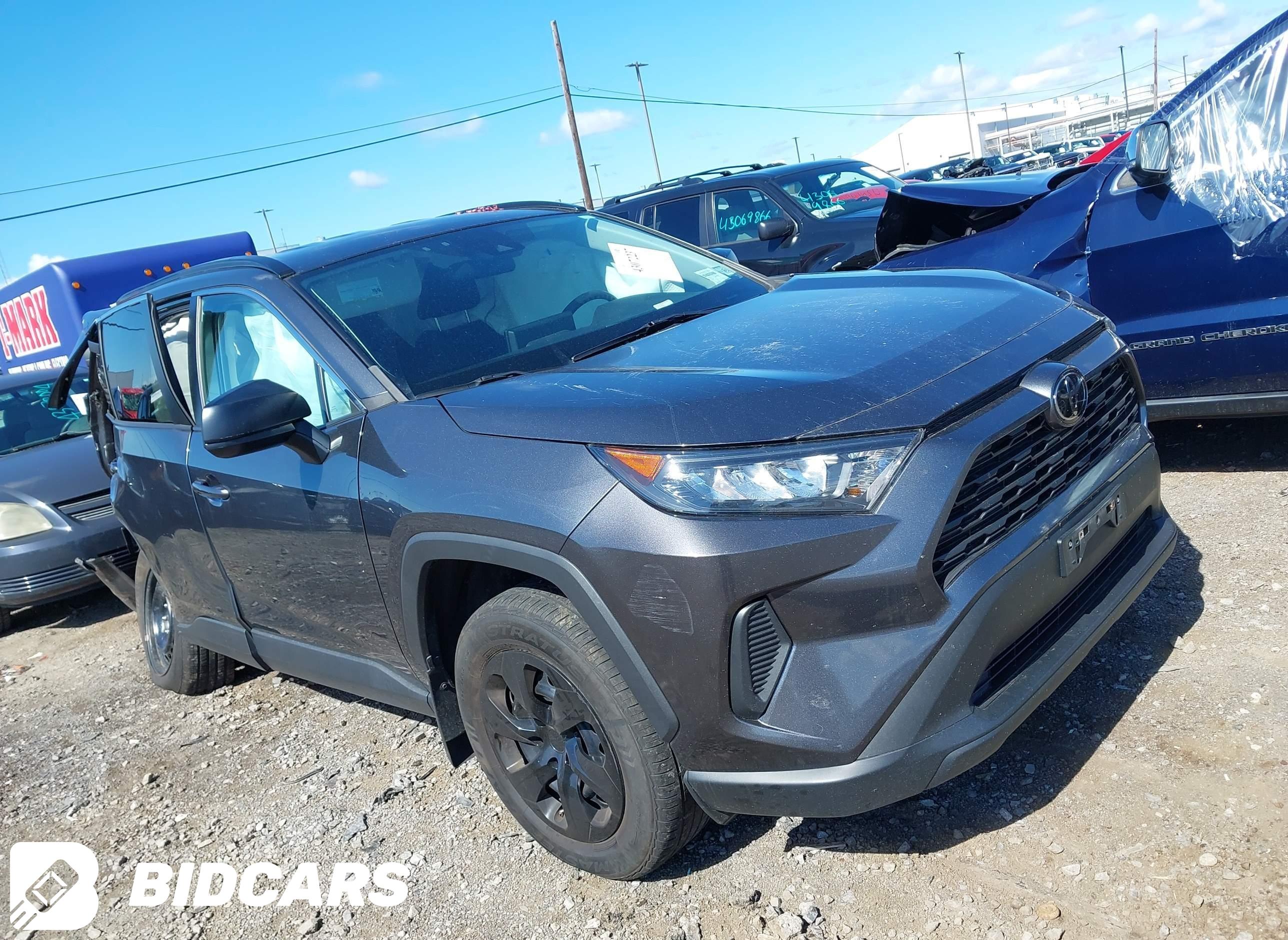 2021 Toyota RAV4, LE