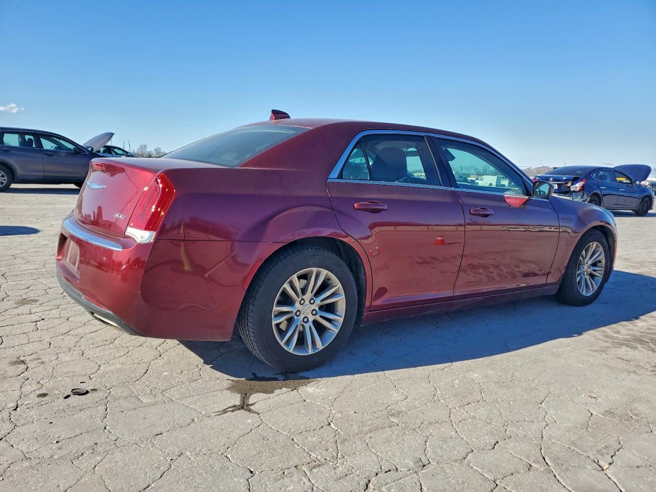 2018 Chrysler 300, Touring