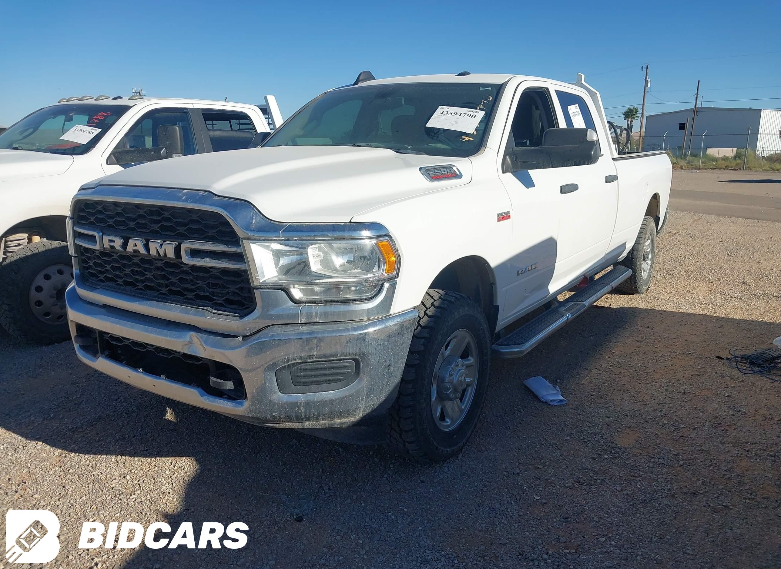 2019 RAM 2500, Tradesman  4X4...