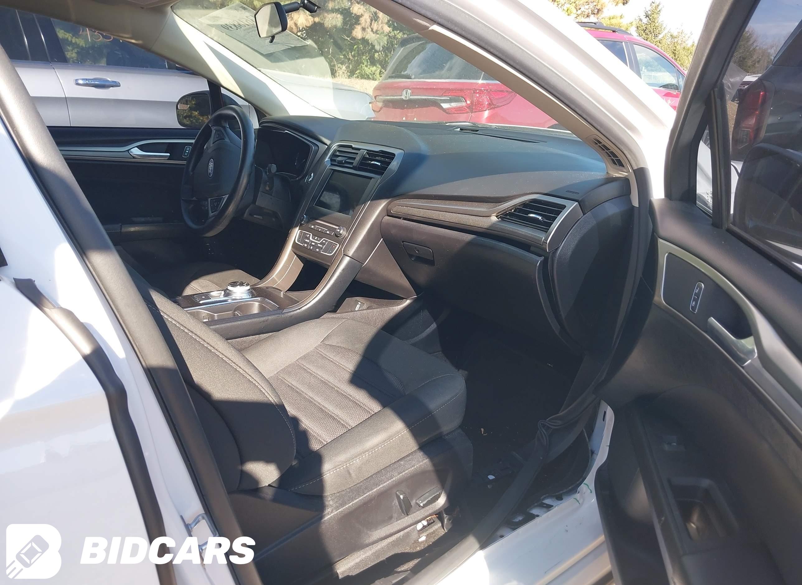 2018 Ford Fusion, Hybrid SE