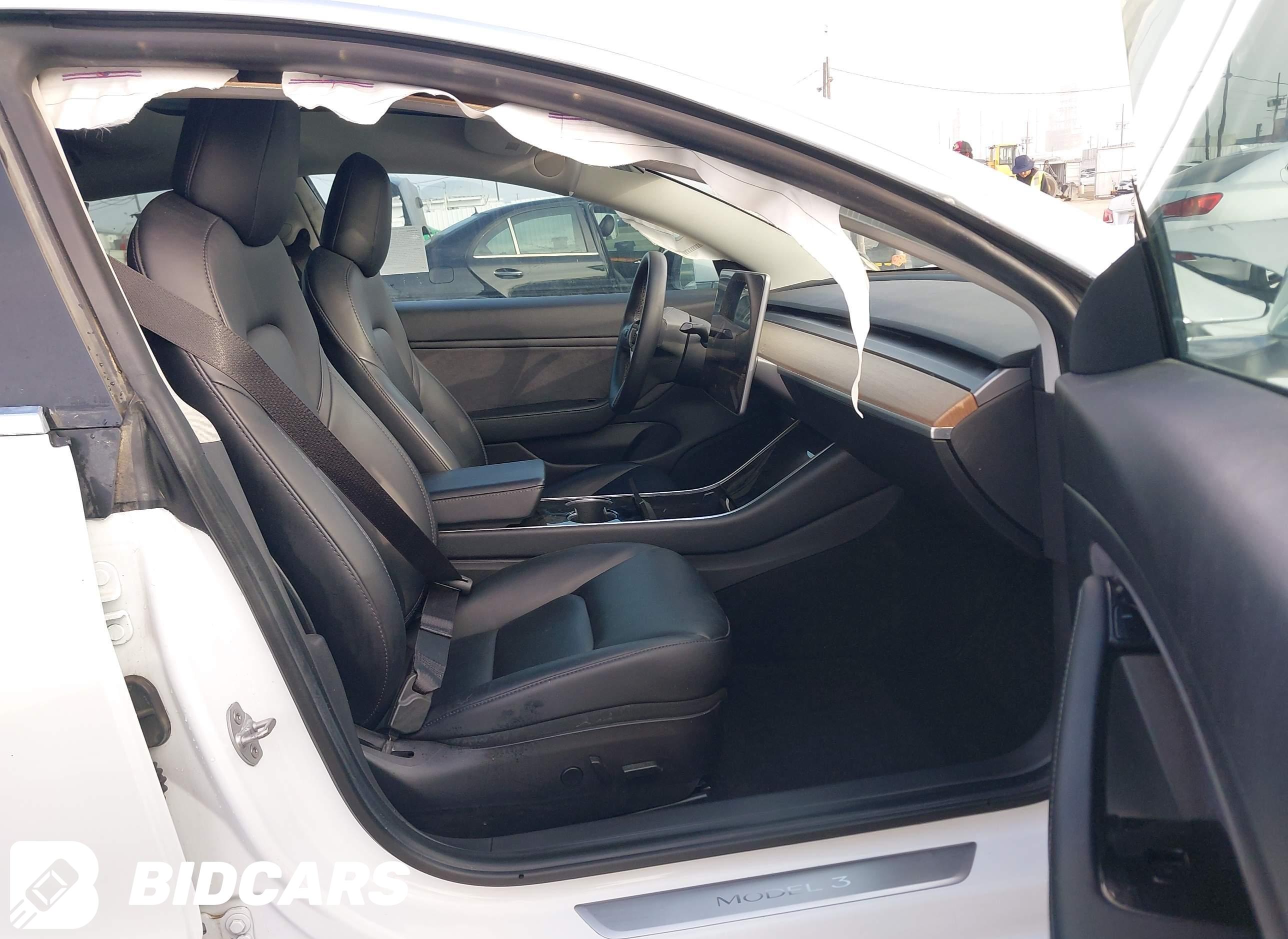 2020 Tesla Model 3, Long Range