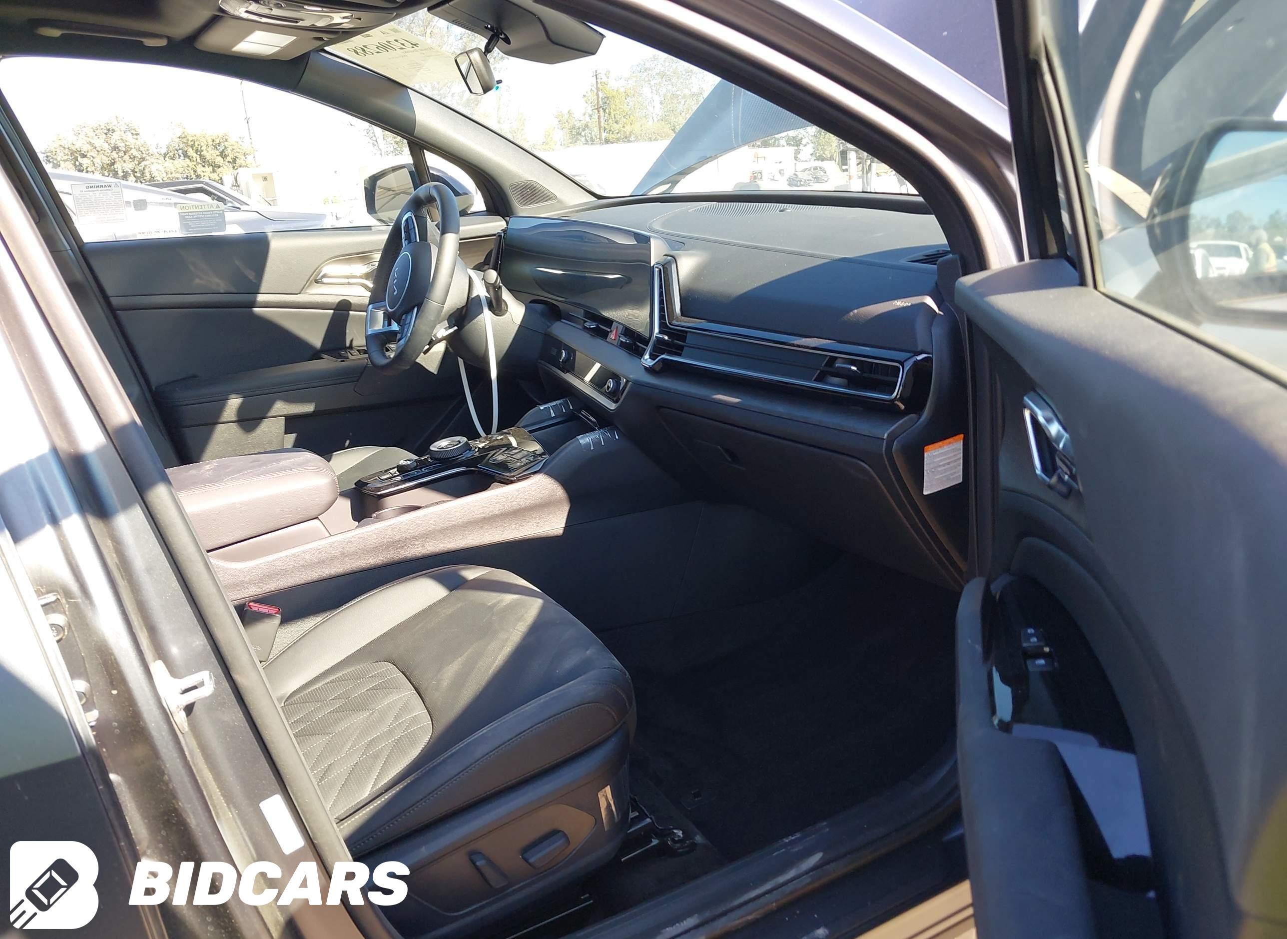 2025 KIA Sportage Plug-In Hyb...