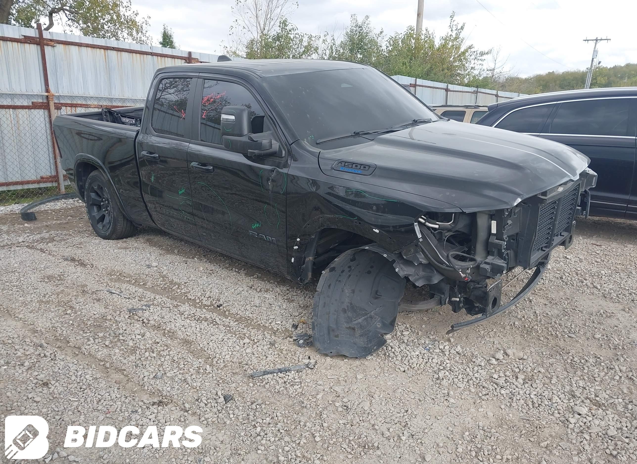 2025 RAM 1500, Big Horn Crew...