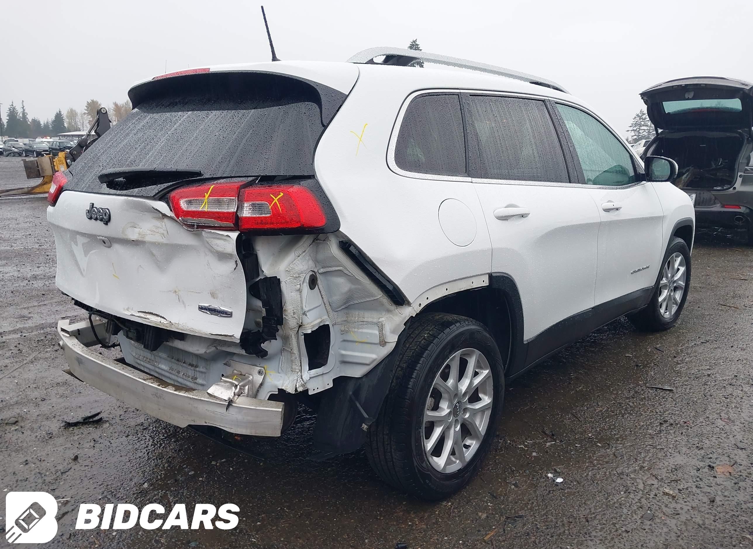 2018 Jeep Cherokee, Latitude...