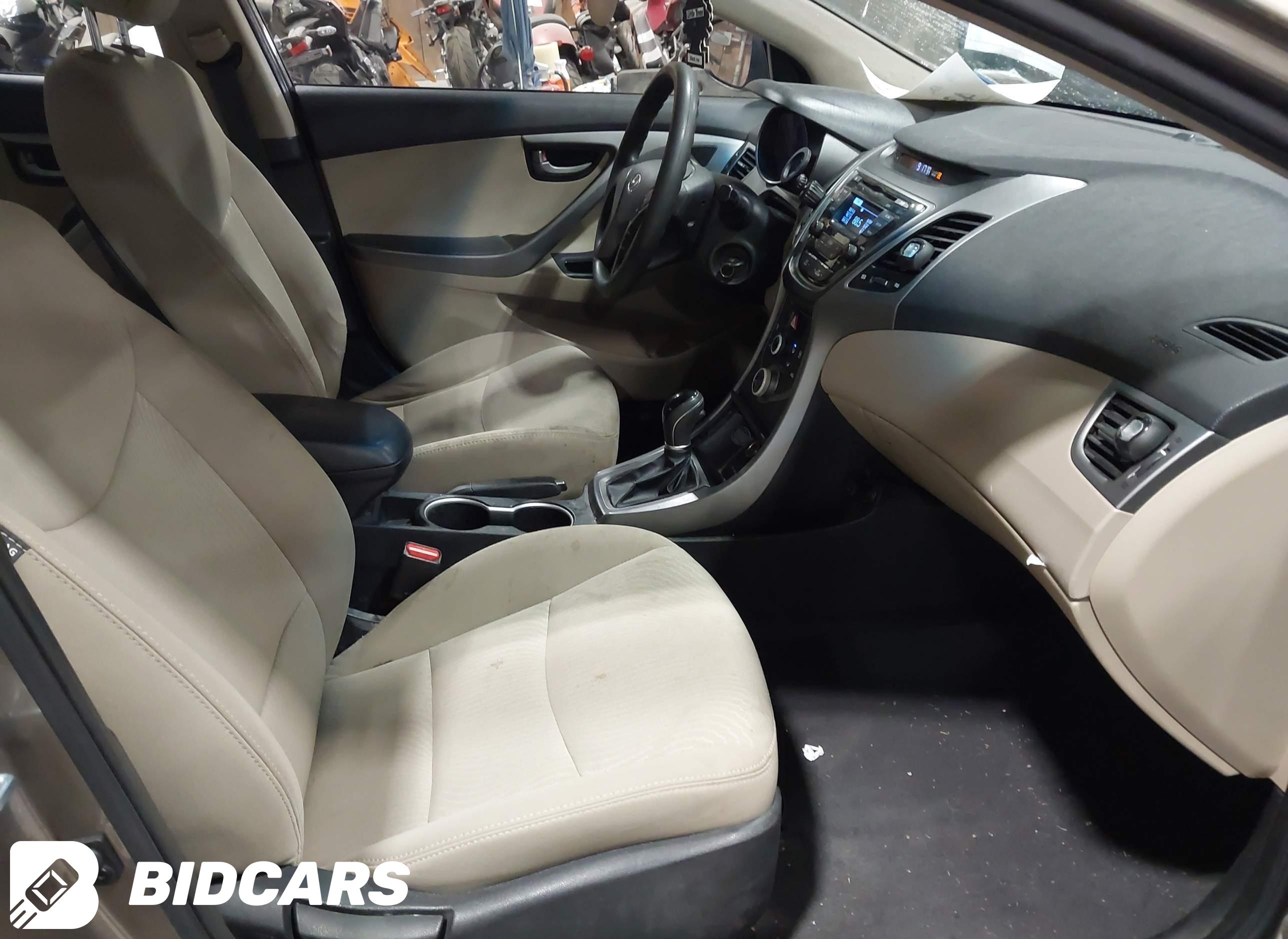 2016 Hyundai Elantra, SE