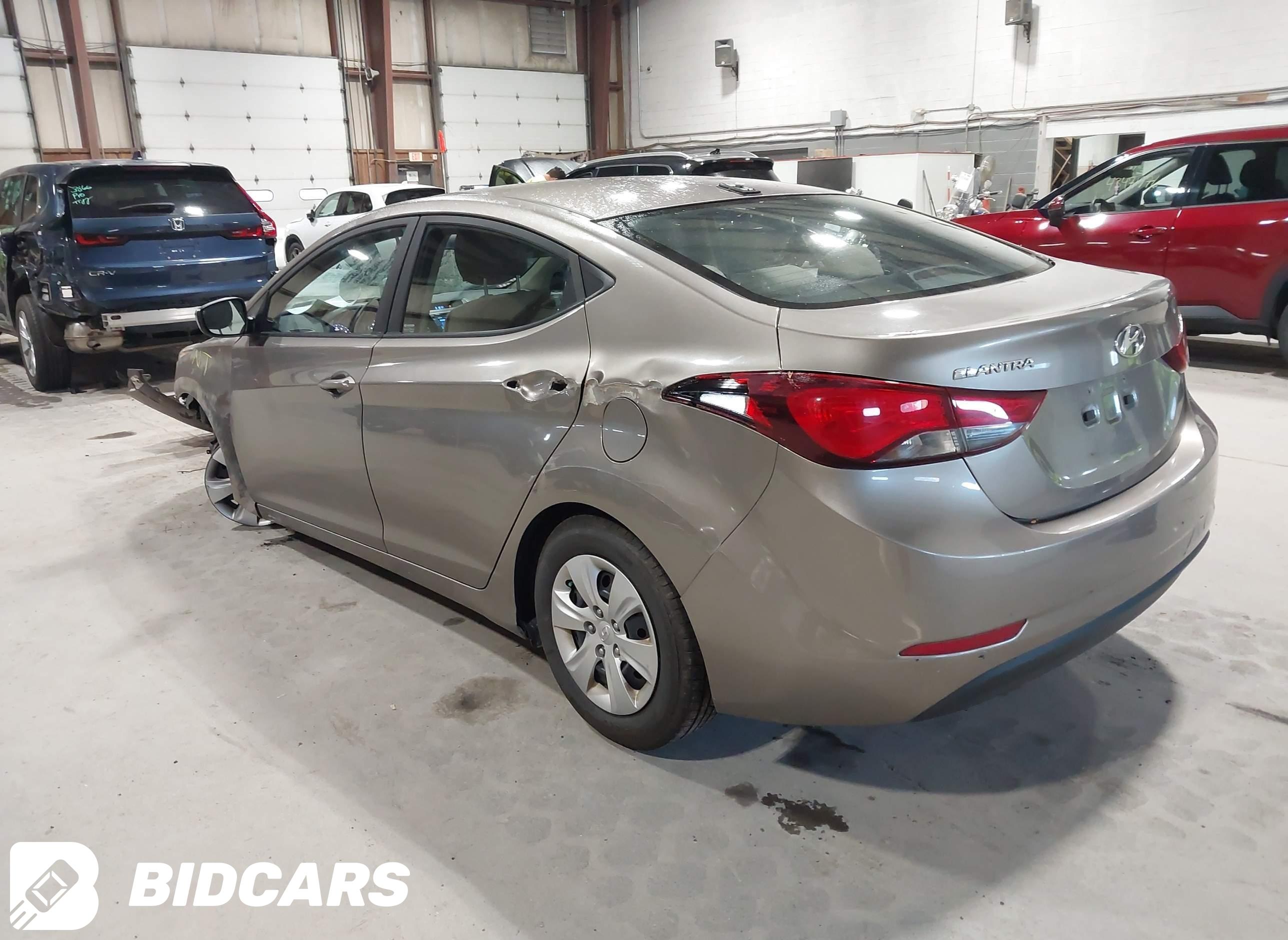 2016 Hyundai Elantra, SE