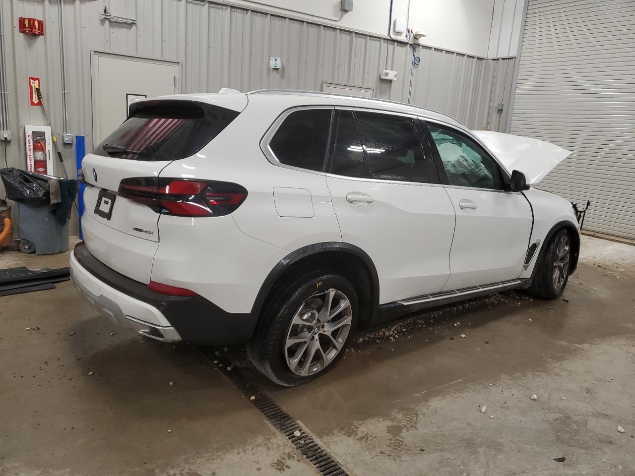 2025 BMW X5, Xdrive40I