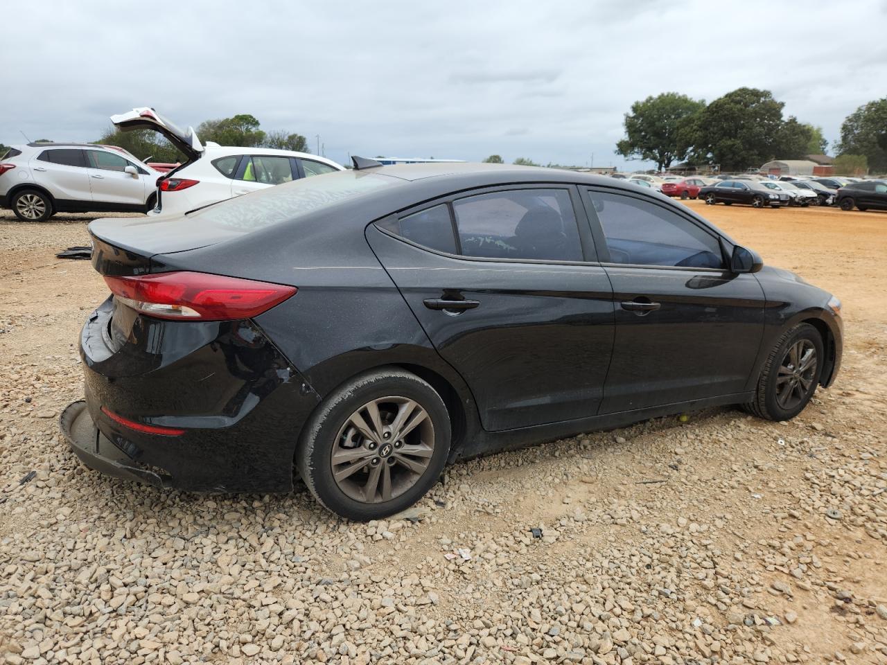 2018 Hyundai Elantra, Sel