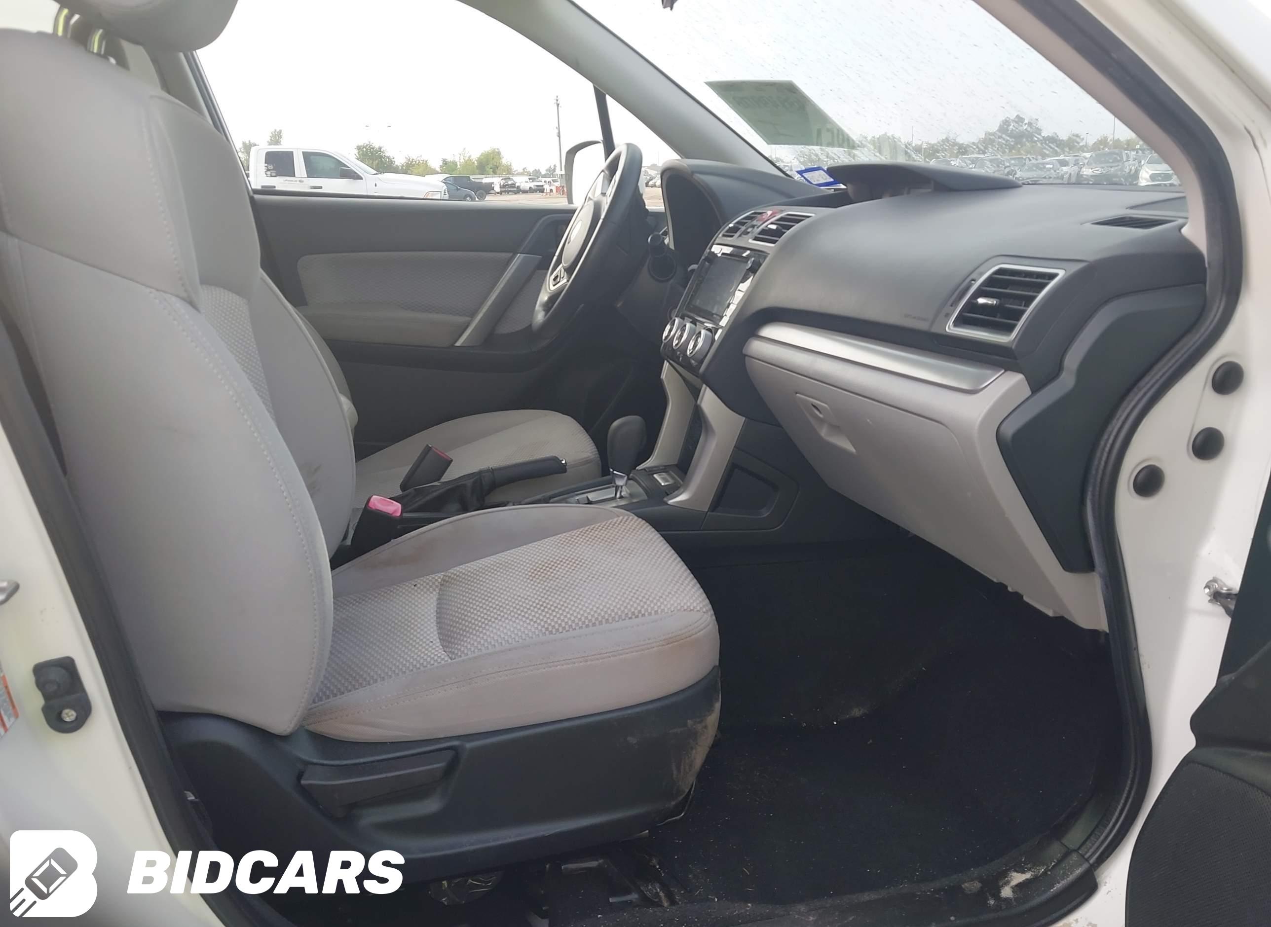 2017 Subaru Forester, 2.5I Pr...