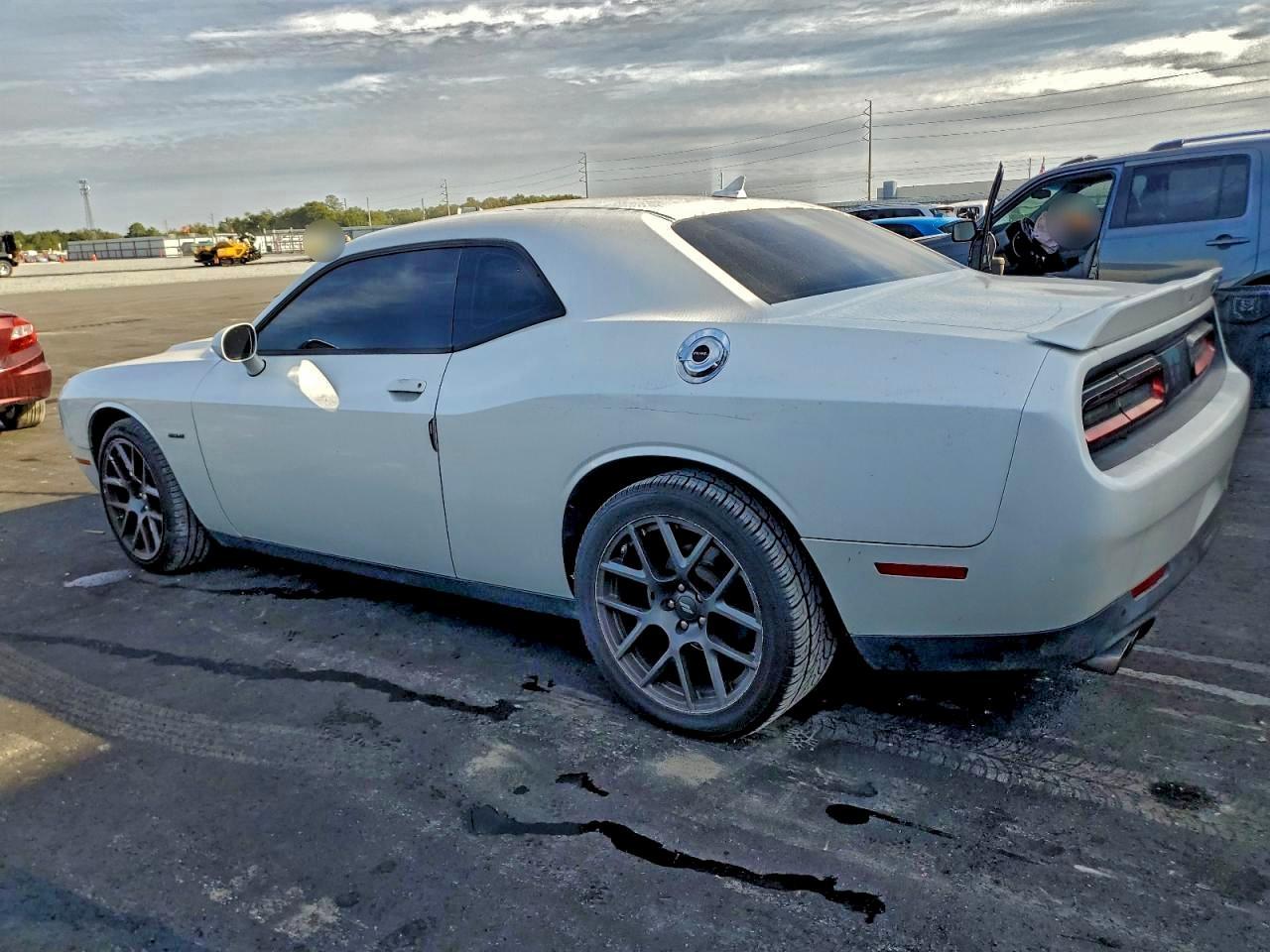 2016 Dodge Challenger, R/T