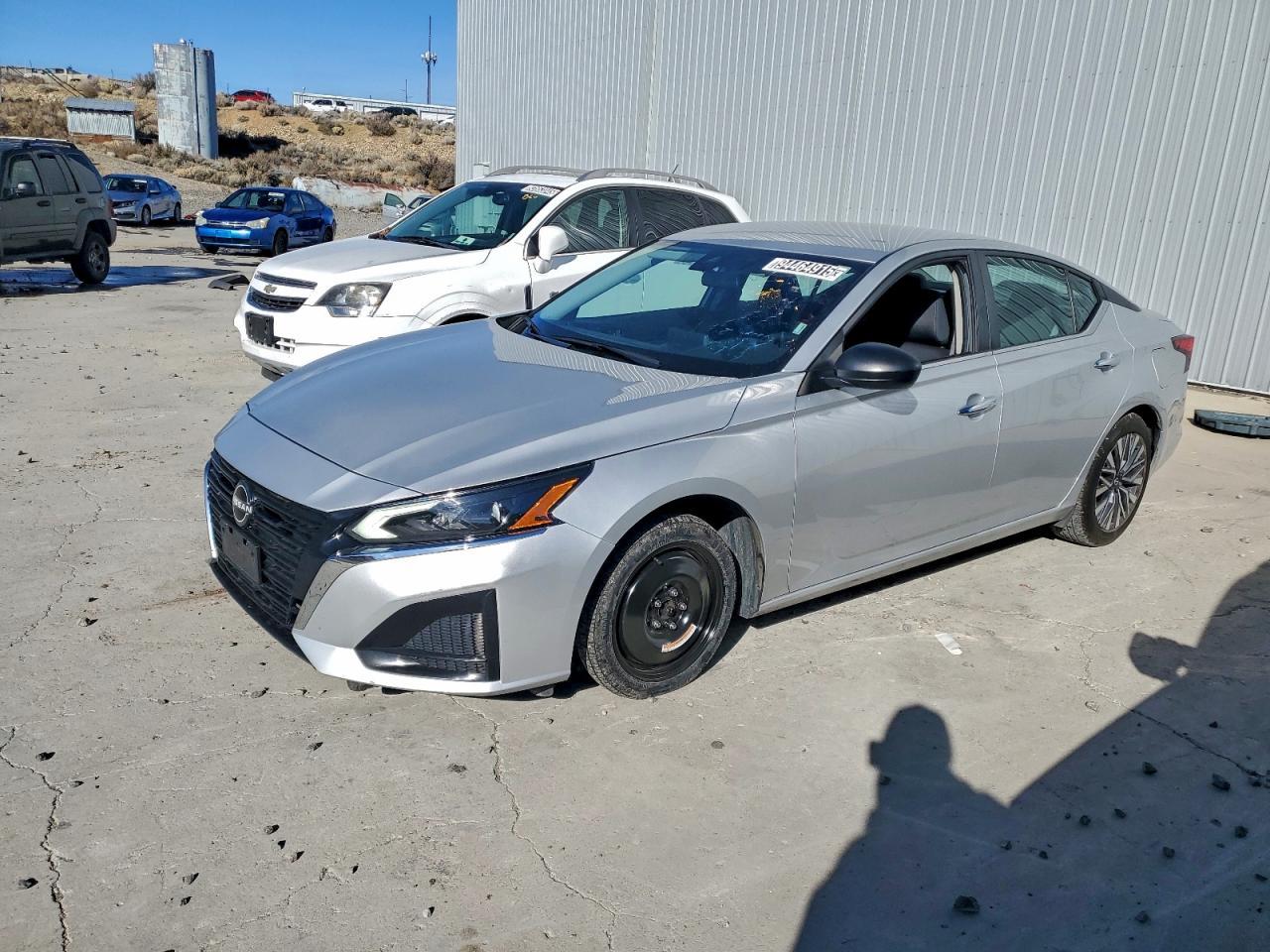 2024 Nissan Altima, SV