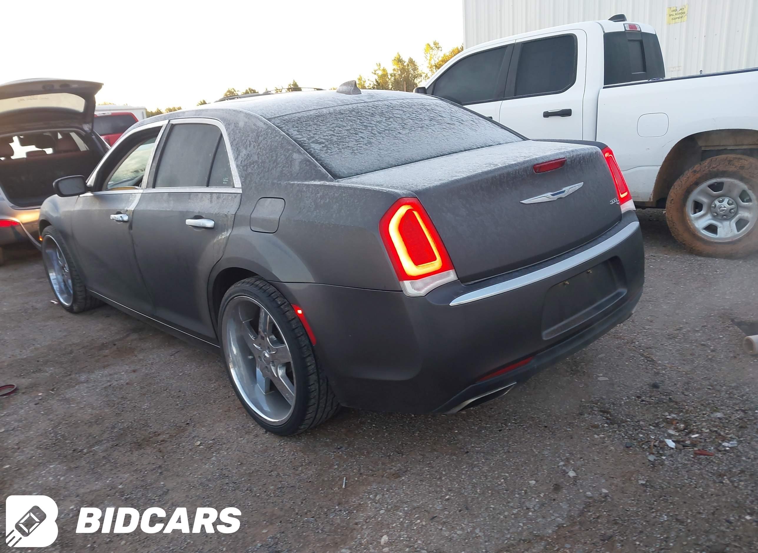 2016 Chrysler 300C