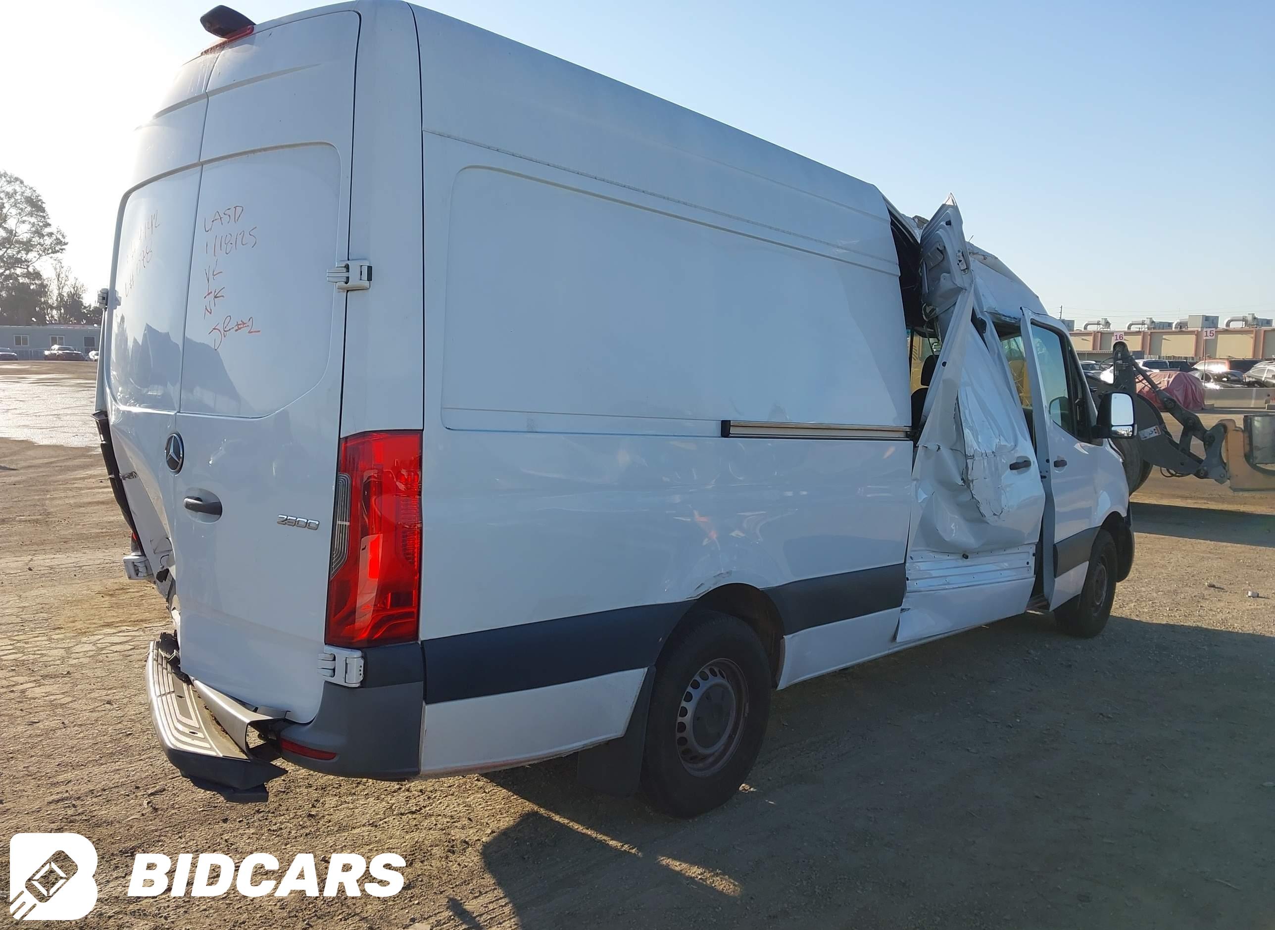 2020 Mercedes-Benz Sprinter 2...