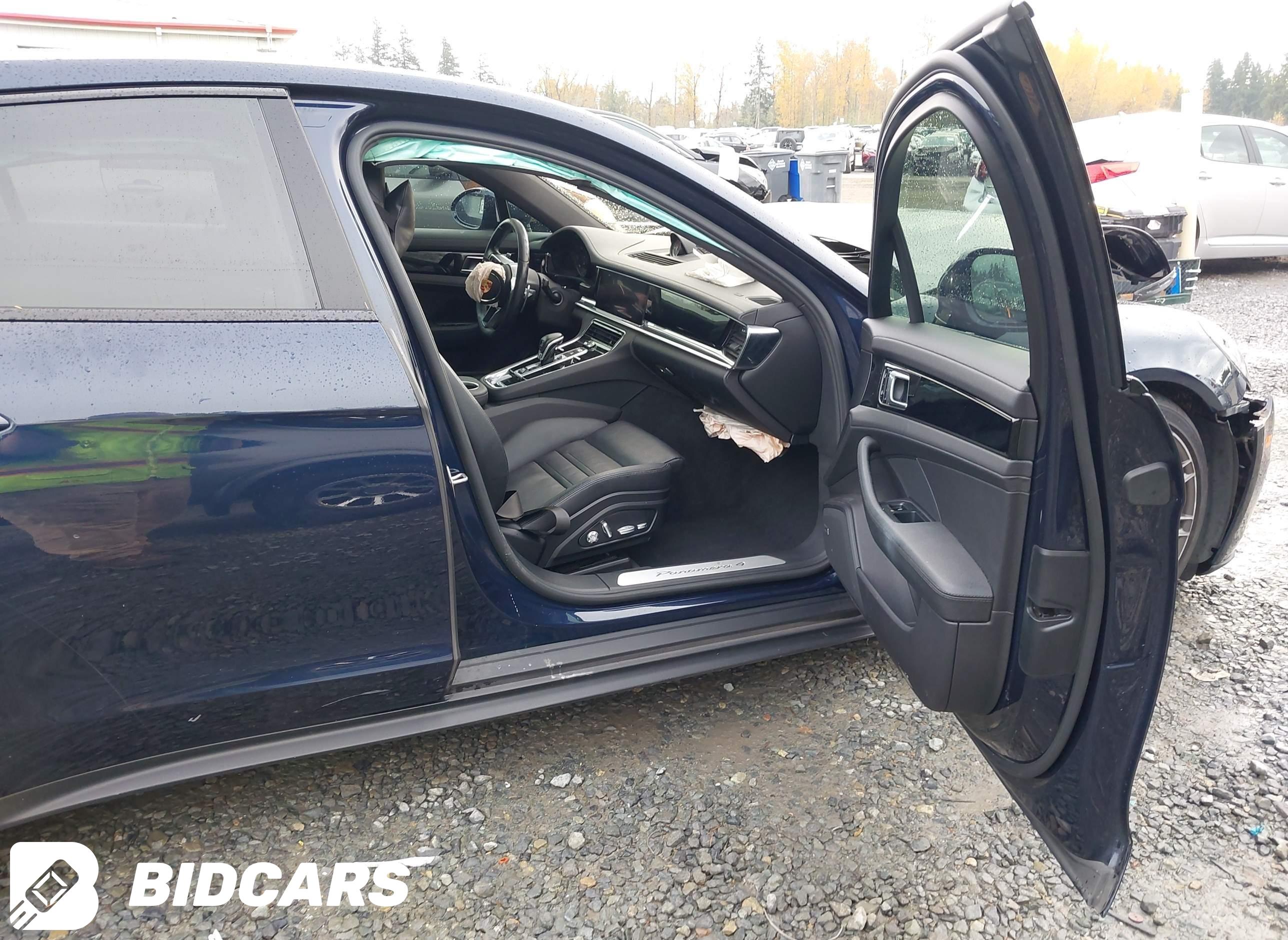 2020 Porsche Panamera, 4