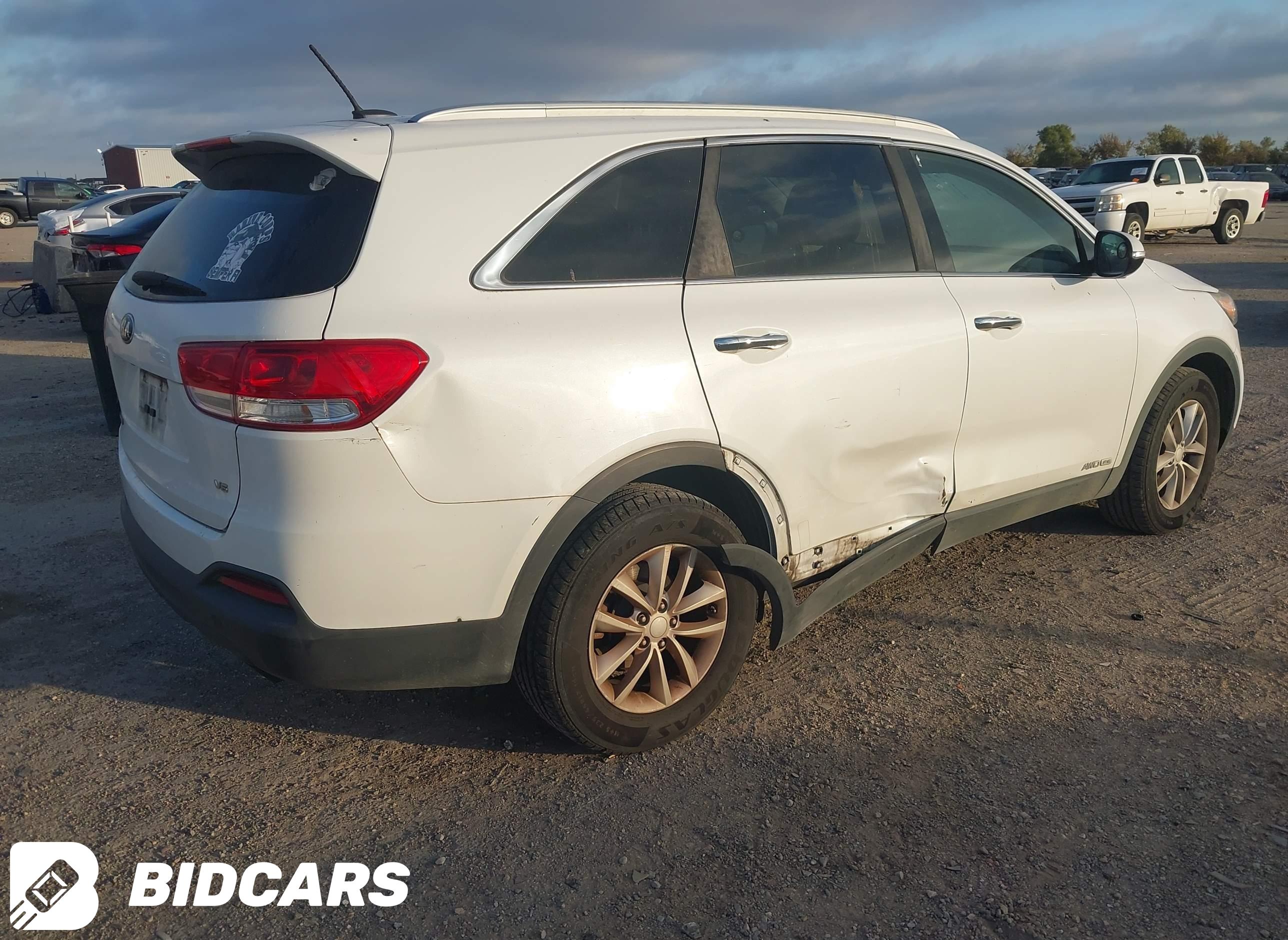 2016 KIA Sorento, 3.3L Lx