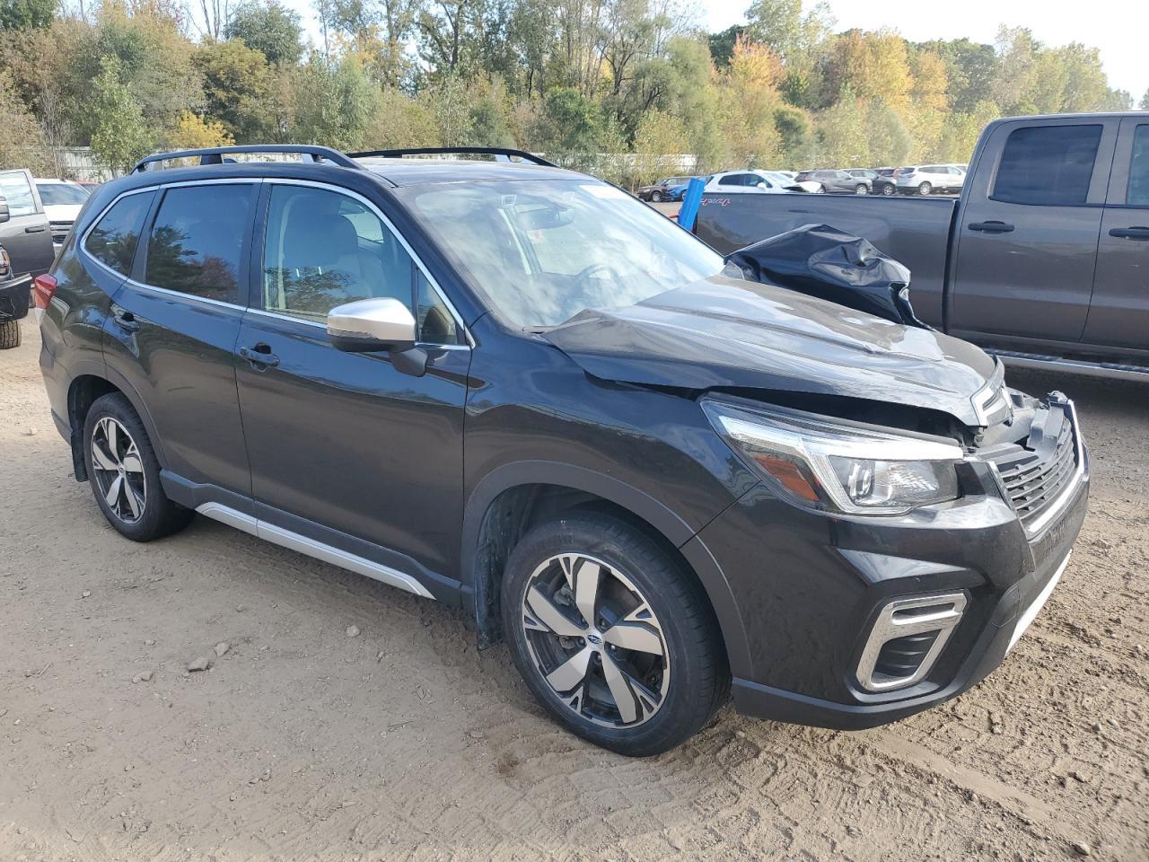 2020 Subaru Forester, Touring